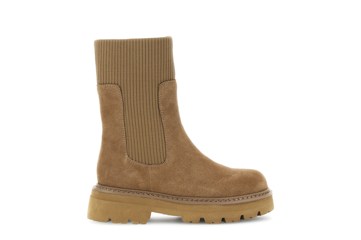 gid://shopify/Product/16122136592716_58874636730700