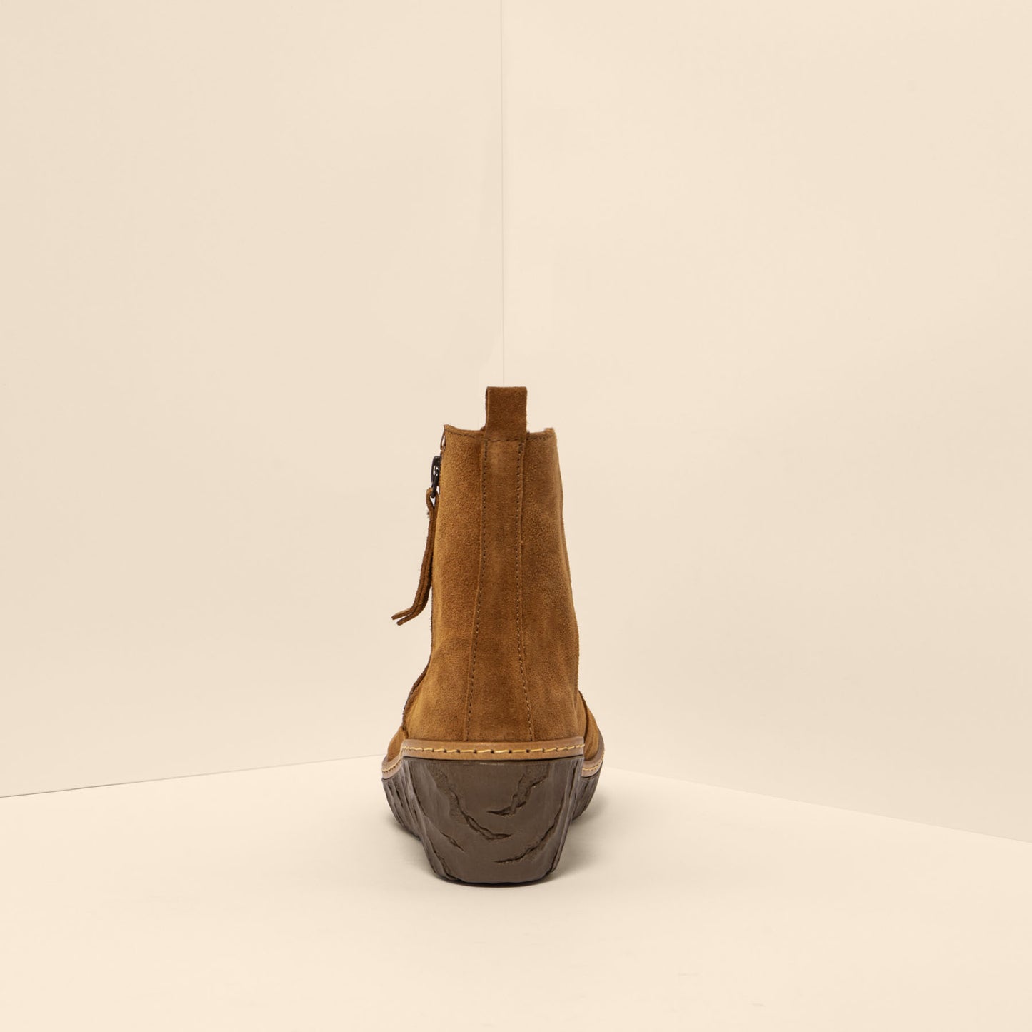 gid://shopify/Product/15699909771596_5