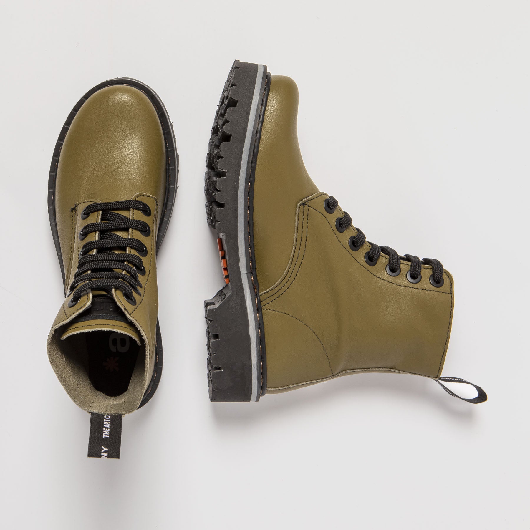 gid://shopify/Product/15785678864716_7