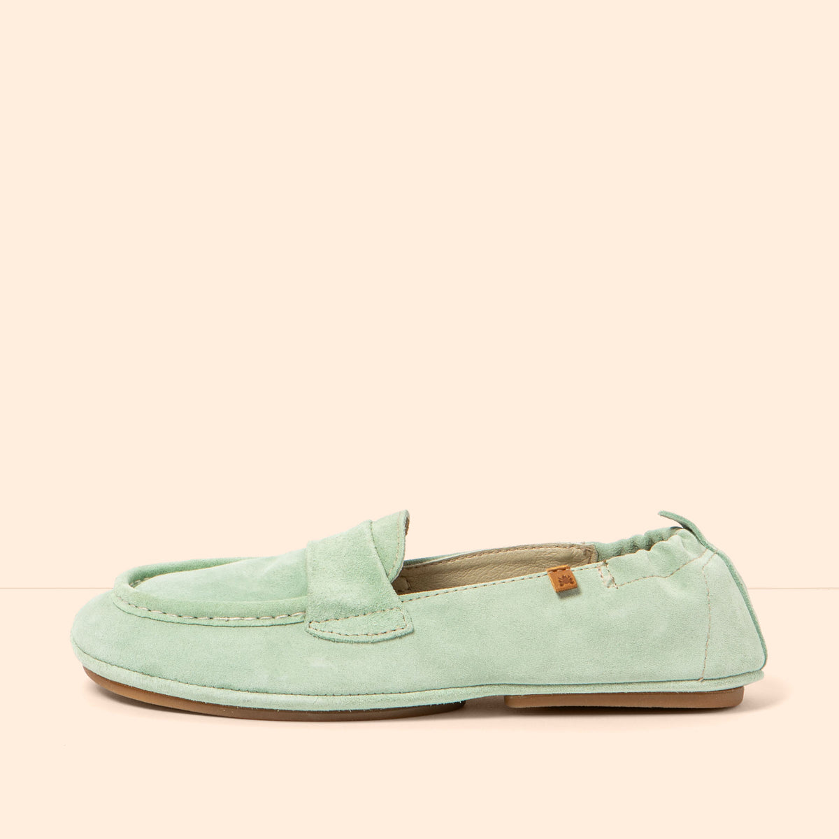 gid://shopify/Product/16124785590604_1