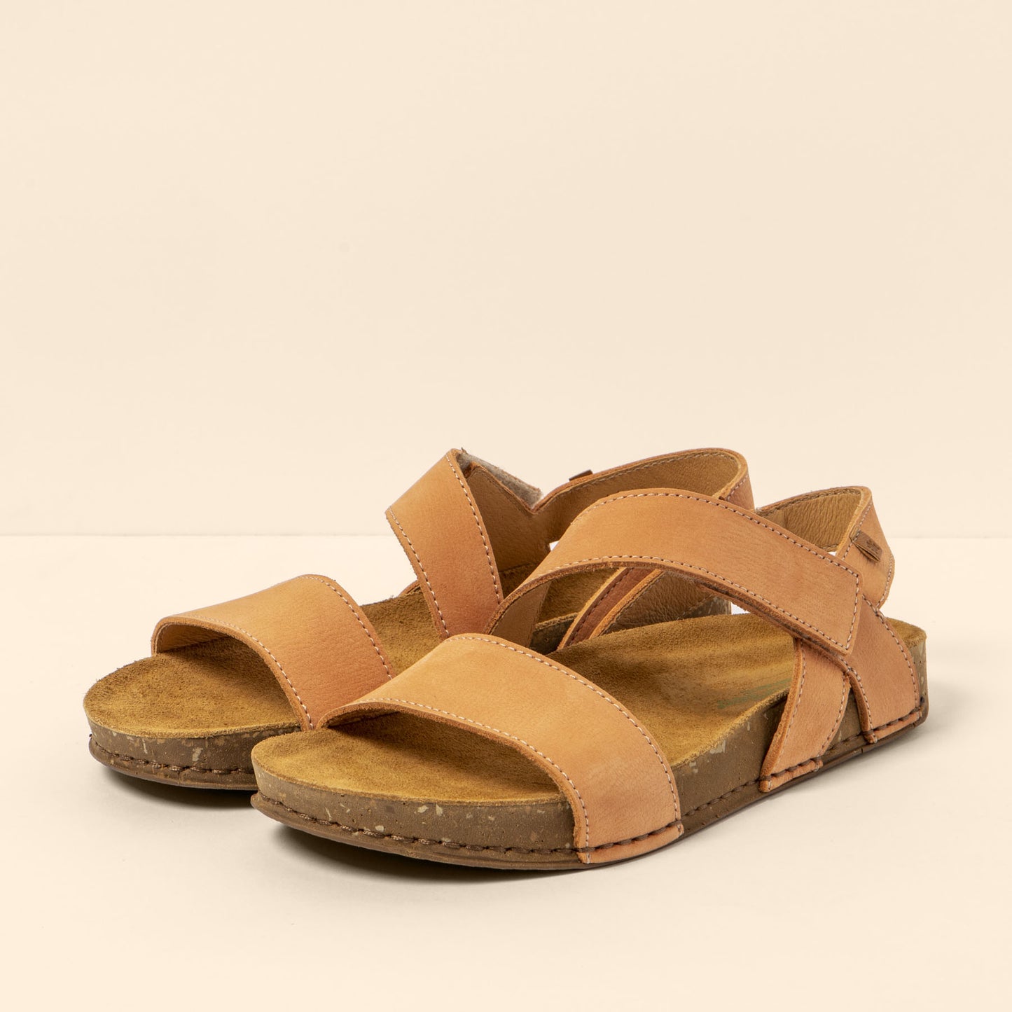 gid://shopify/Product/15700063289676_5
