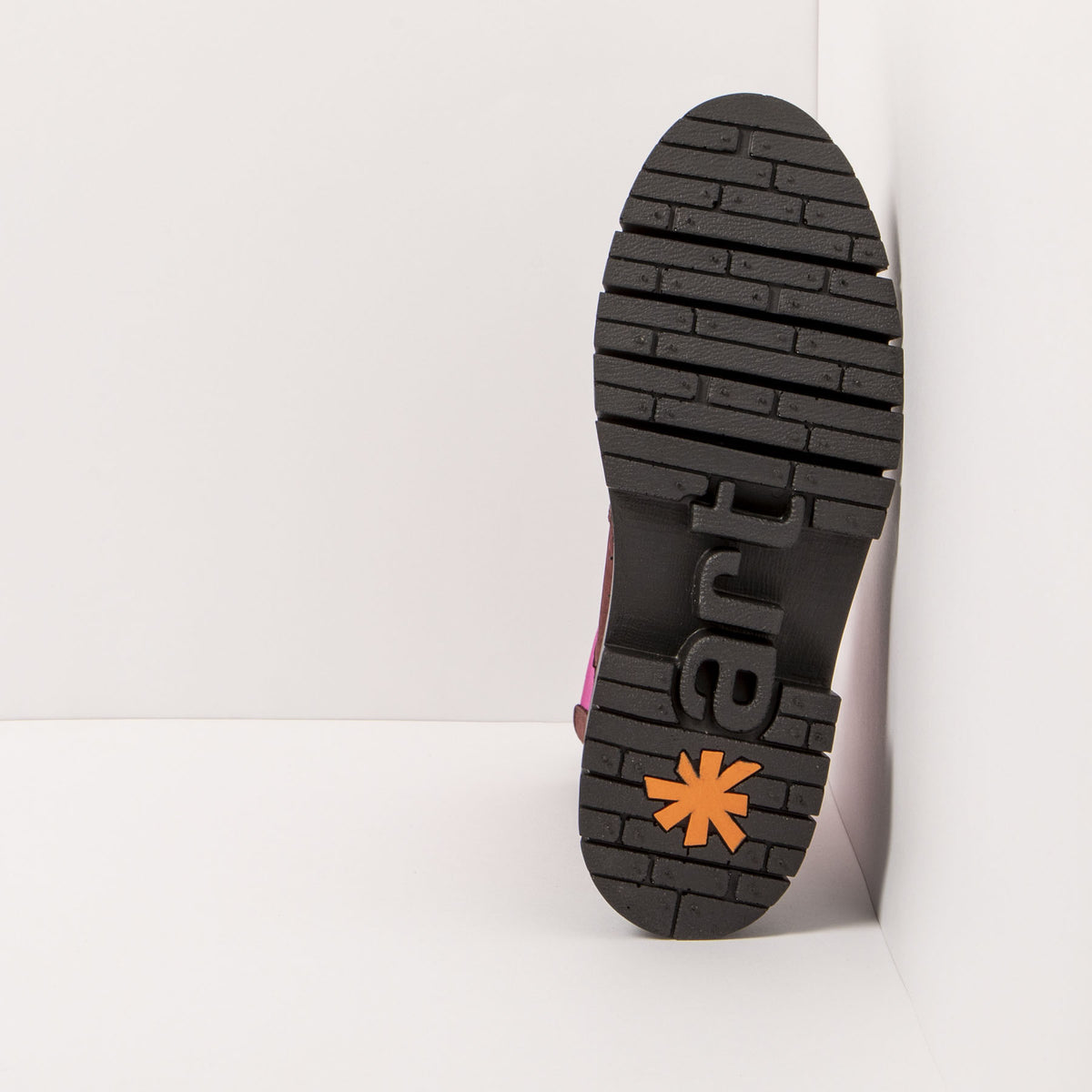 gid://shopify/Product/16171669127500_6