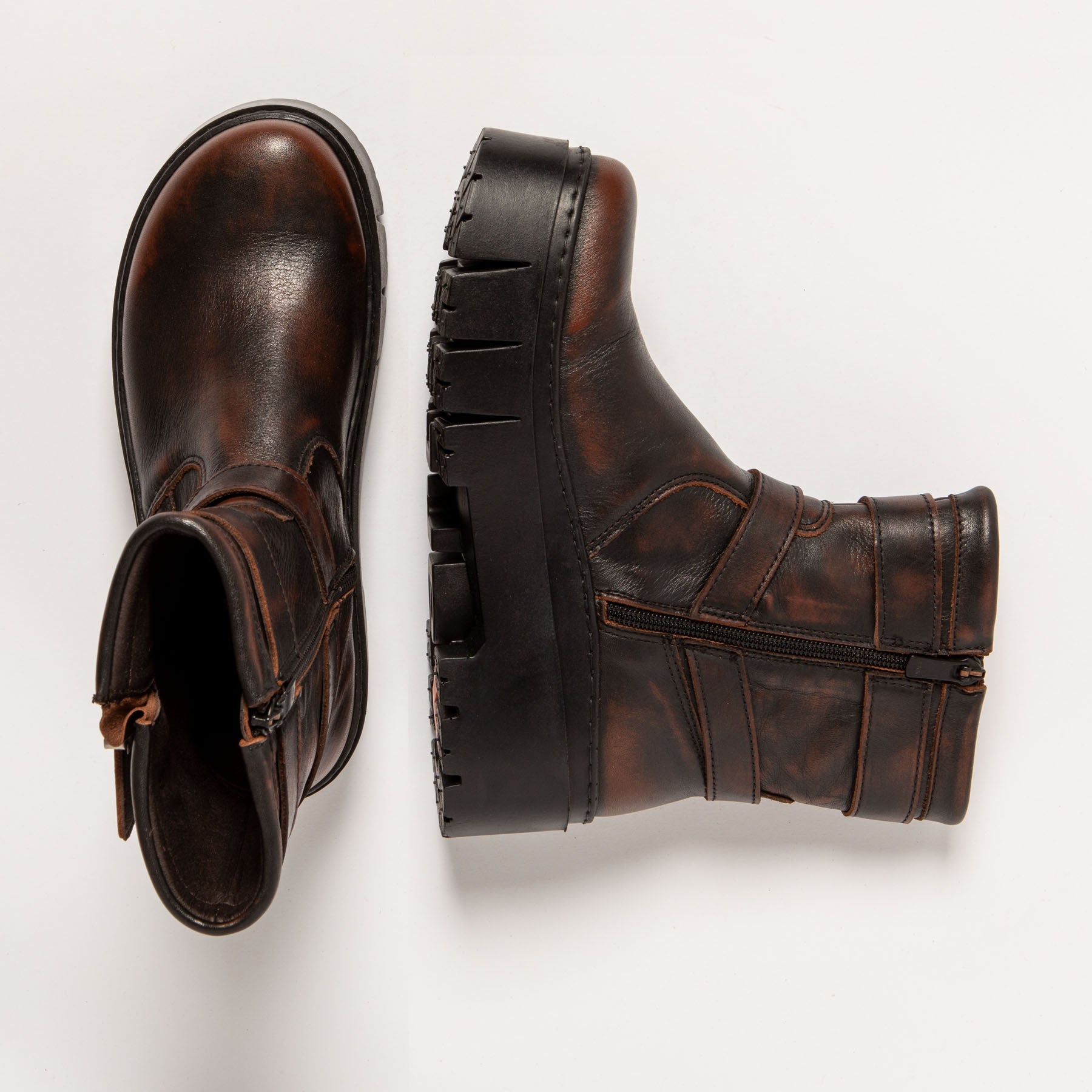 gid://shopify/Product/15694212956492_4