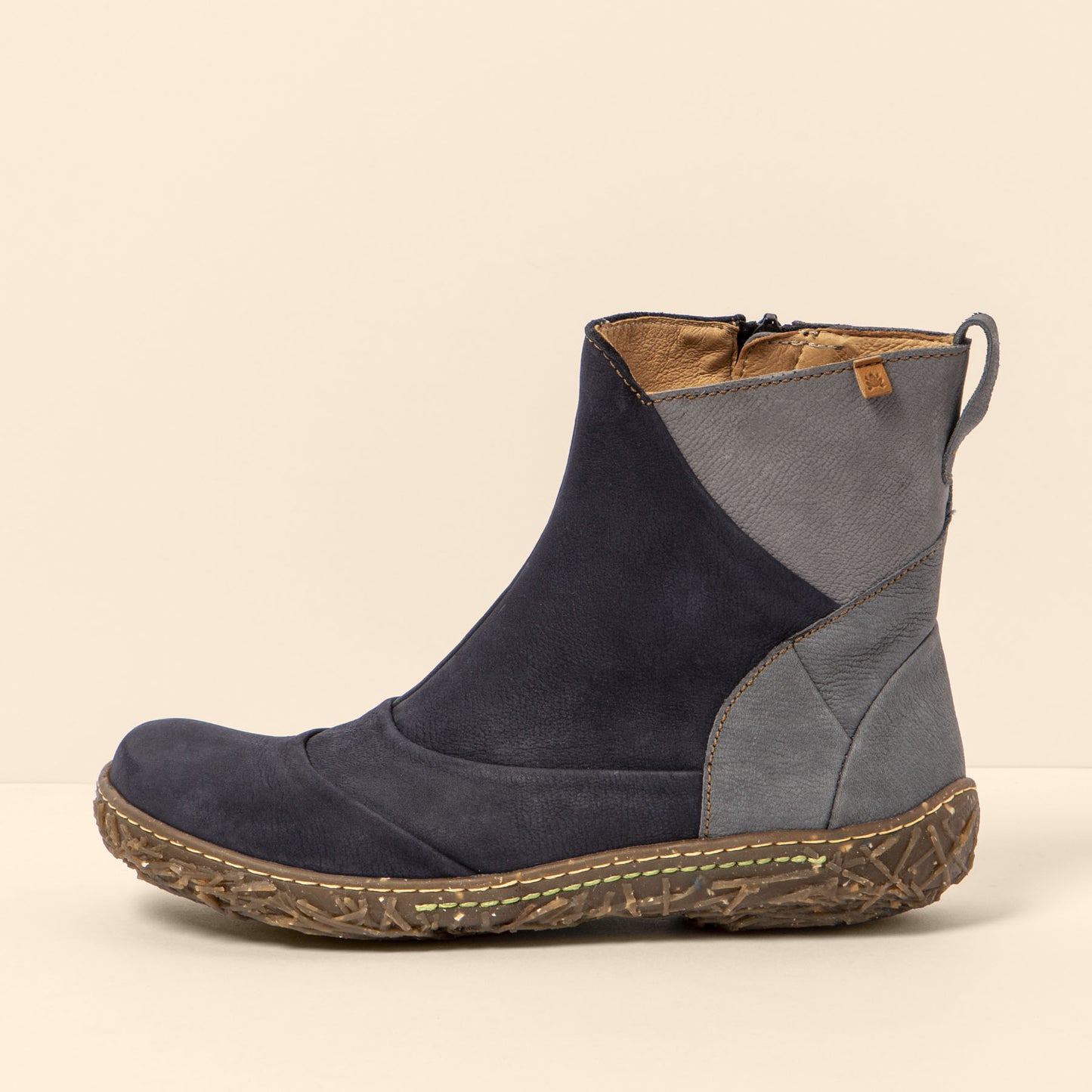 gid://shopify/Product/15699975176524_4