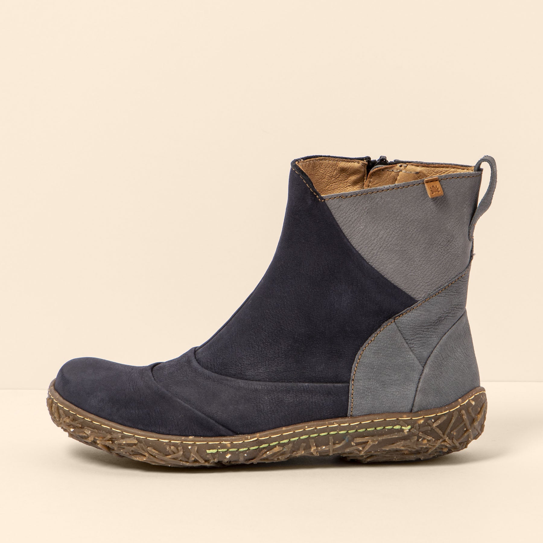 gid://shopify/Product/15699975176524_4