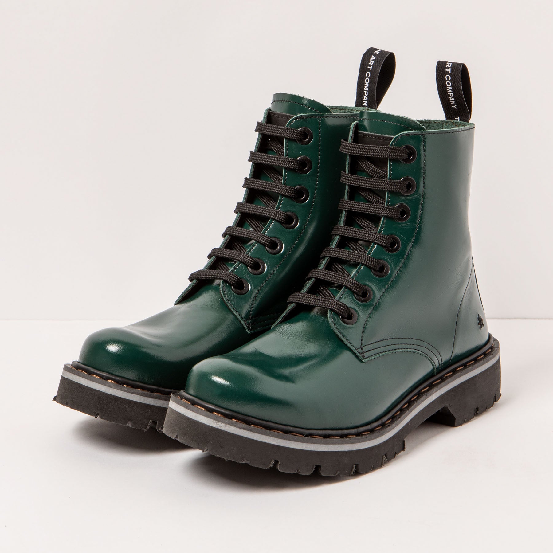 gid://shopify/Product/15693686702412_2