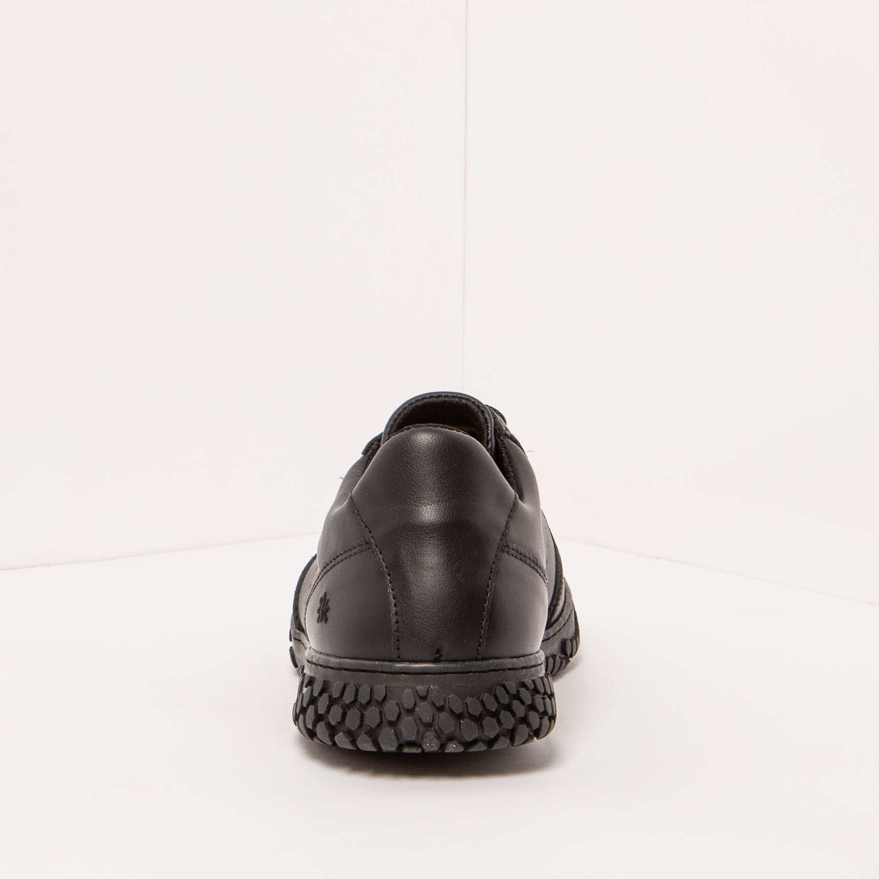gid://shopify/Product/15694120550732_5