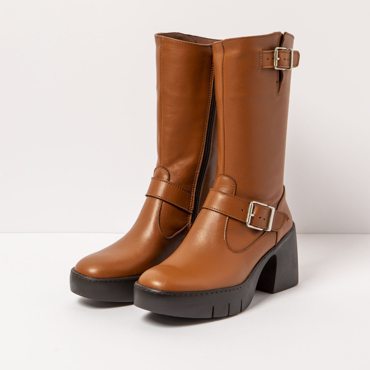 gid://shopify/Product/16171424383308_5