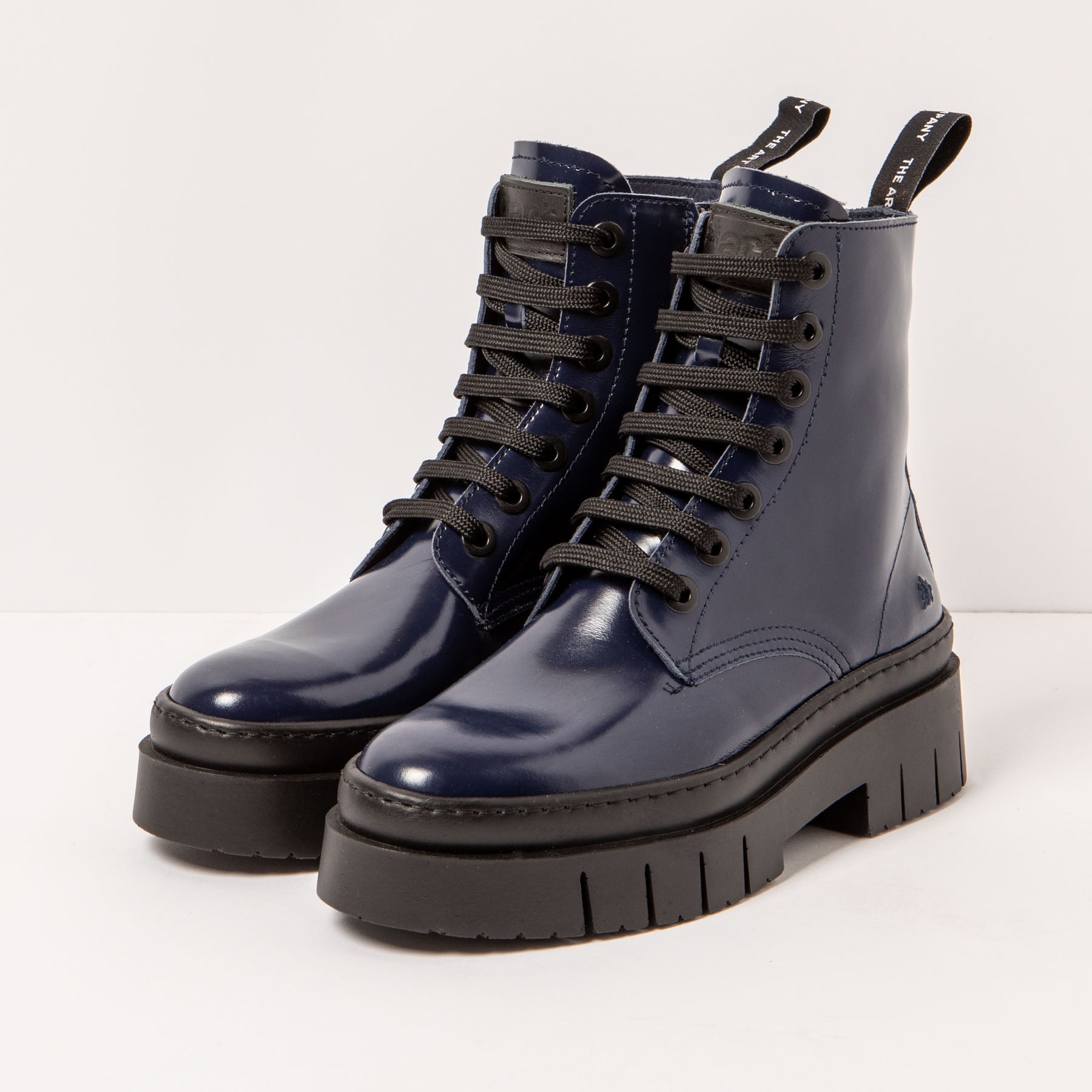 gid://shopify/Product/15694343176524_2