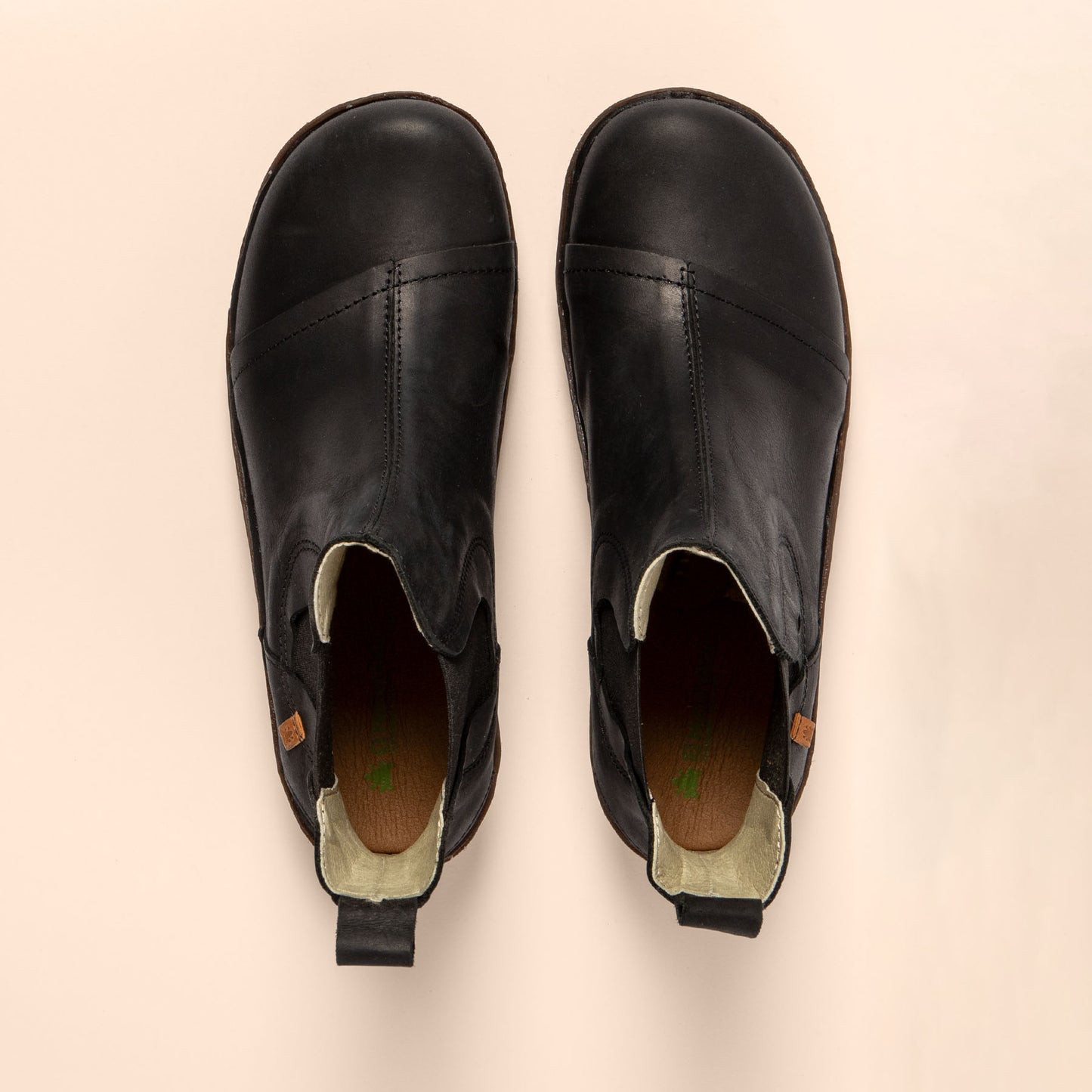 gid://shopify/Product/15700871250252_4