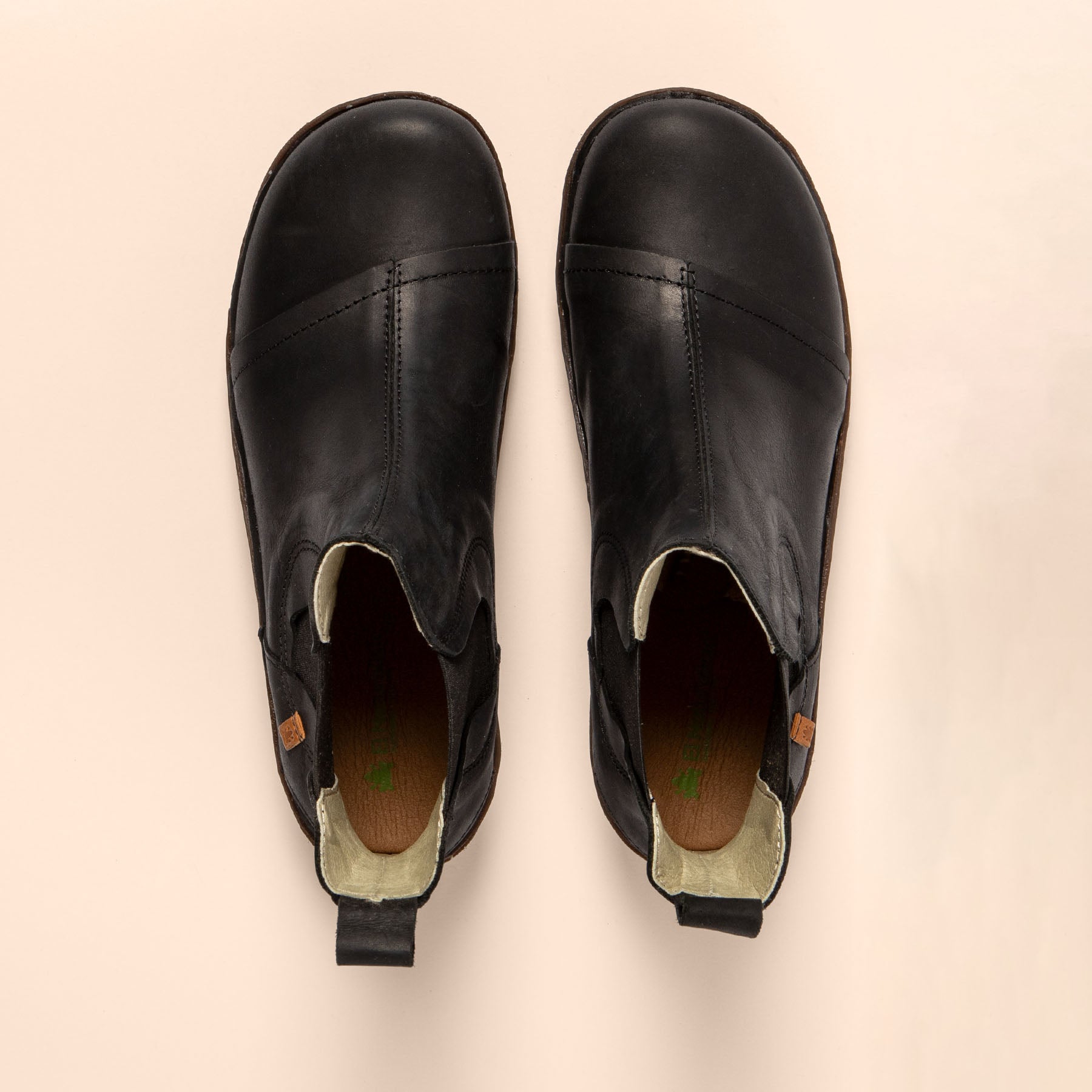 gid://shopify/Product/15700871250252_4