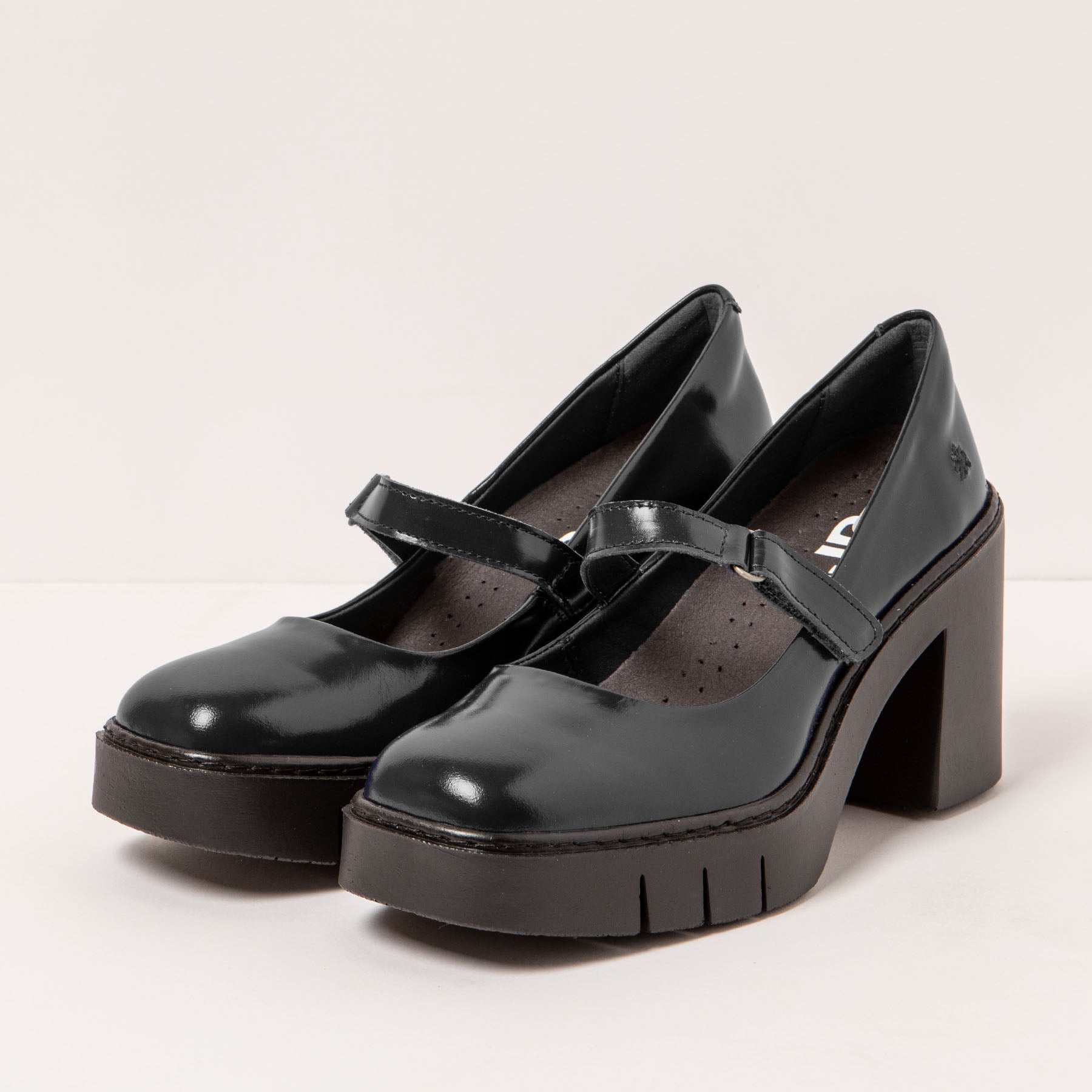 gid://shopify/Product/15694364049740_2