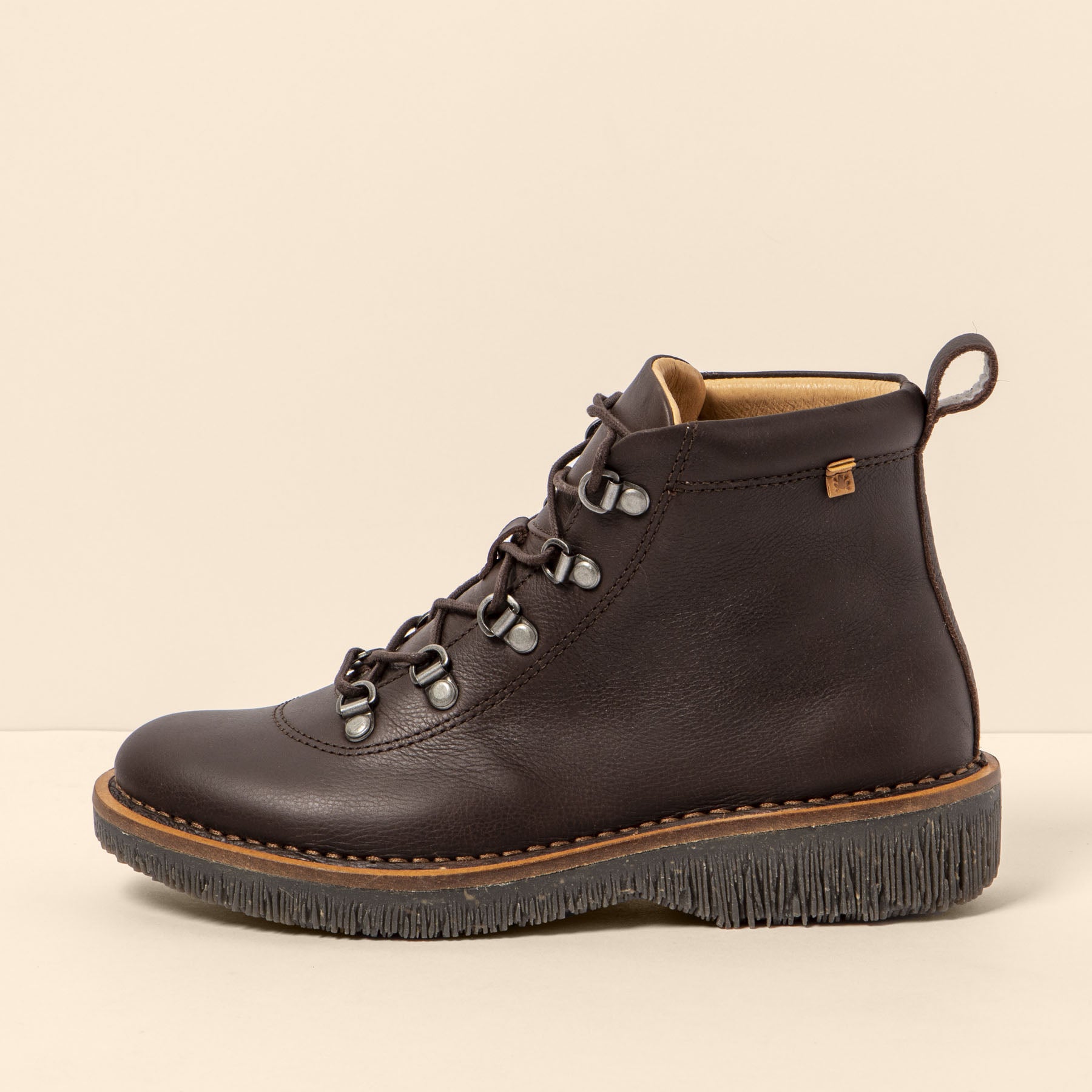 gid://shopify/Product/15700013875532_1