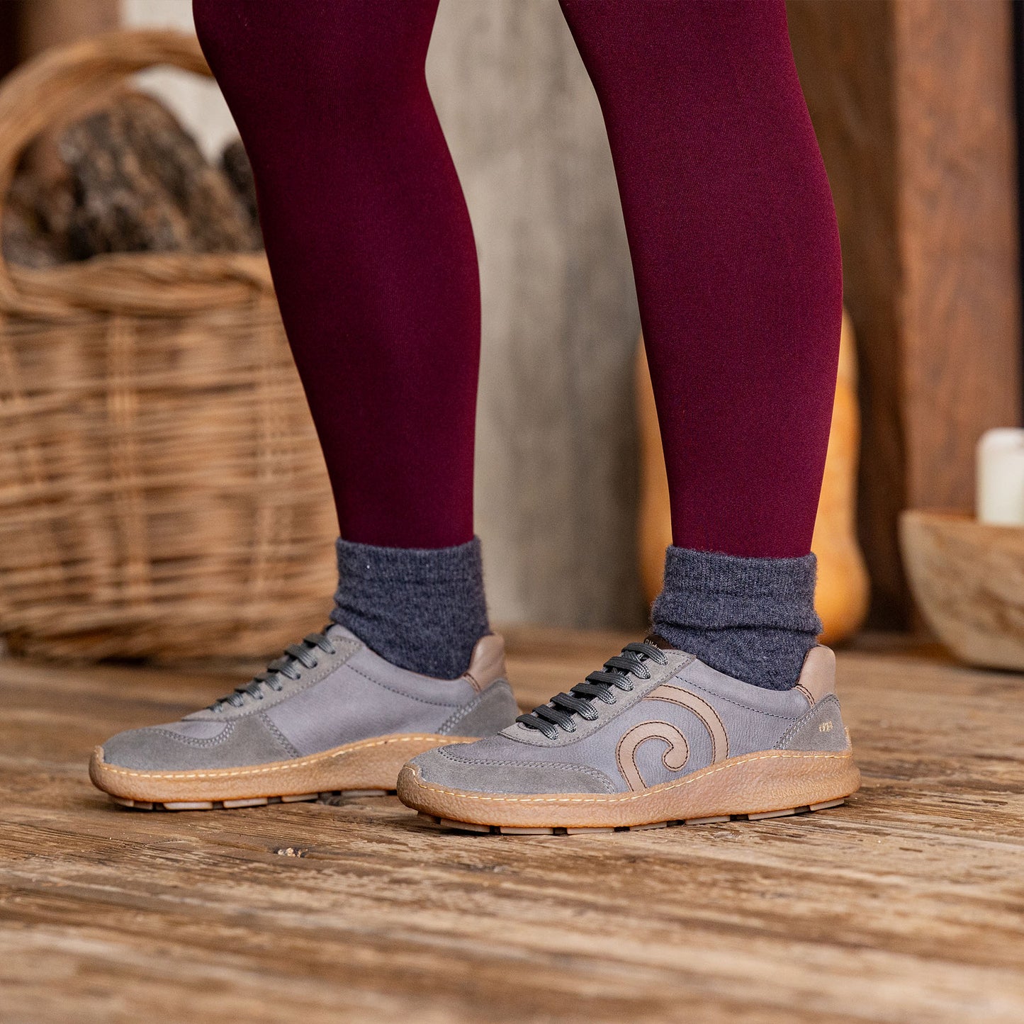 gid://shopify/Product/15700760428876_6