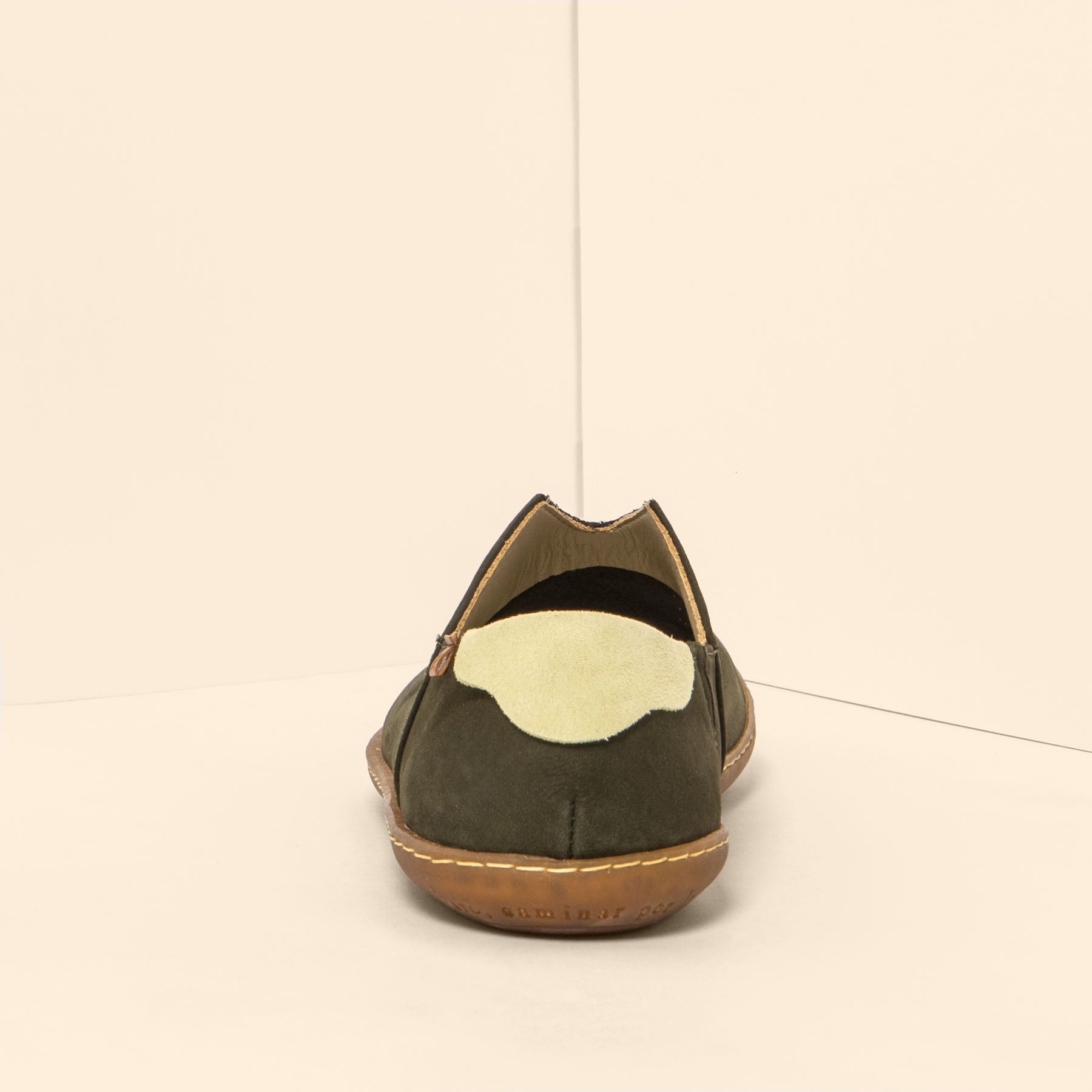 gid://shopify/Product/15700653310284_5