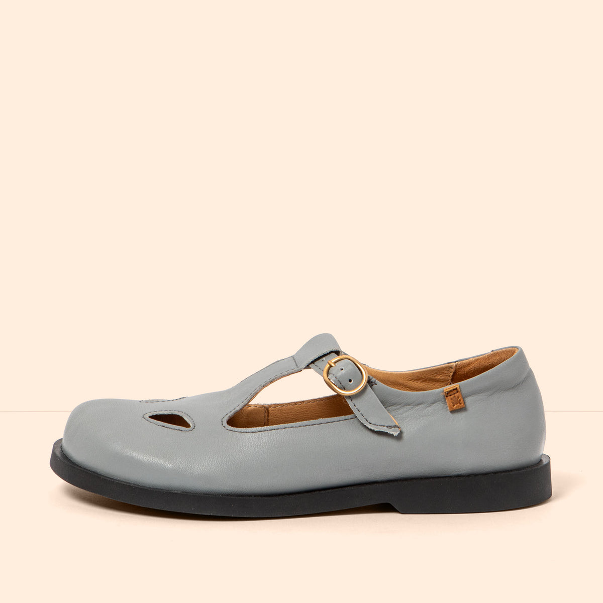 gid://shopify/Product/16124792930636_1