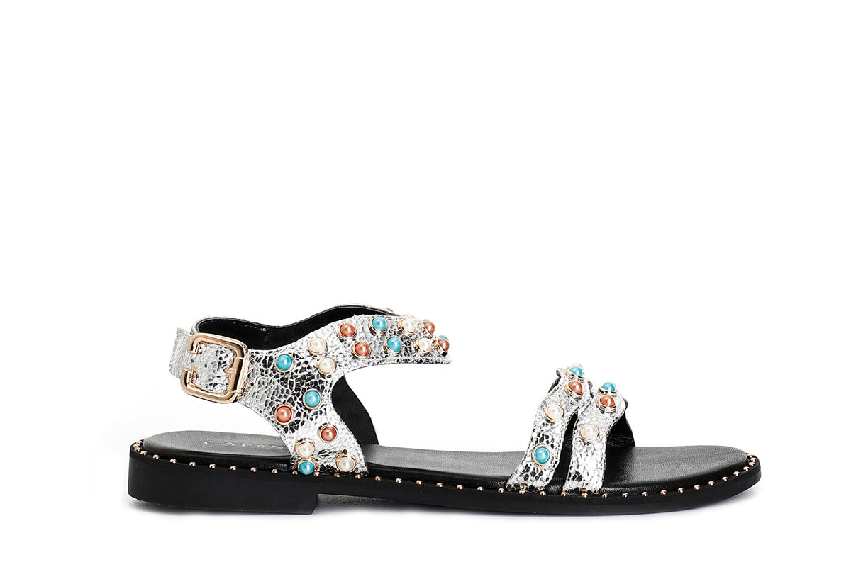 gid://shopify/Product/16122077315404_1