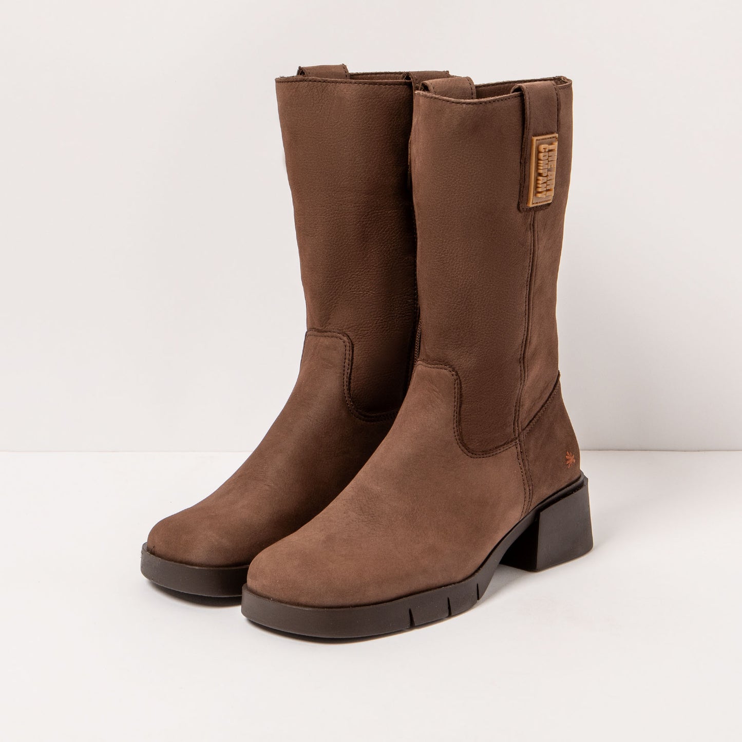 gid://shopify/Product/15693829865804_2