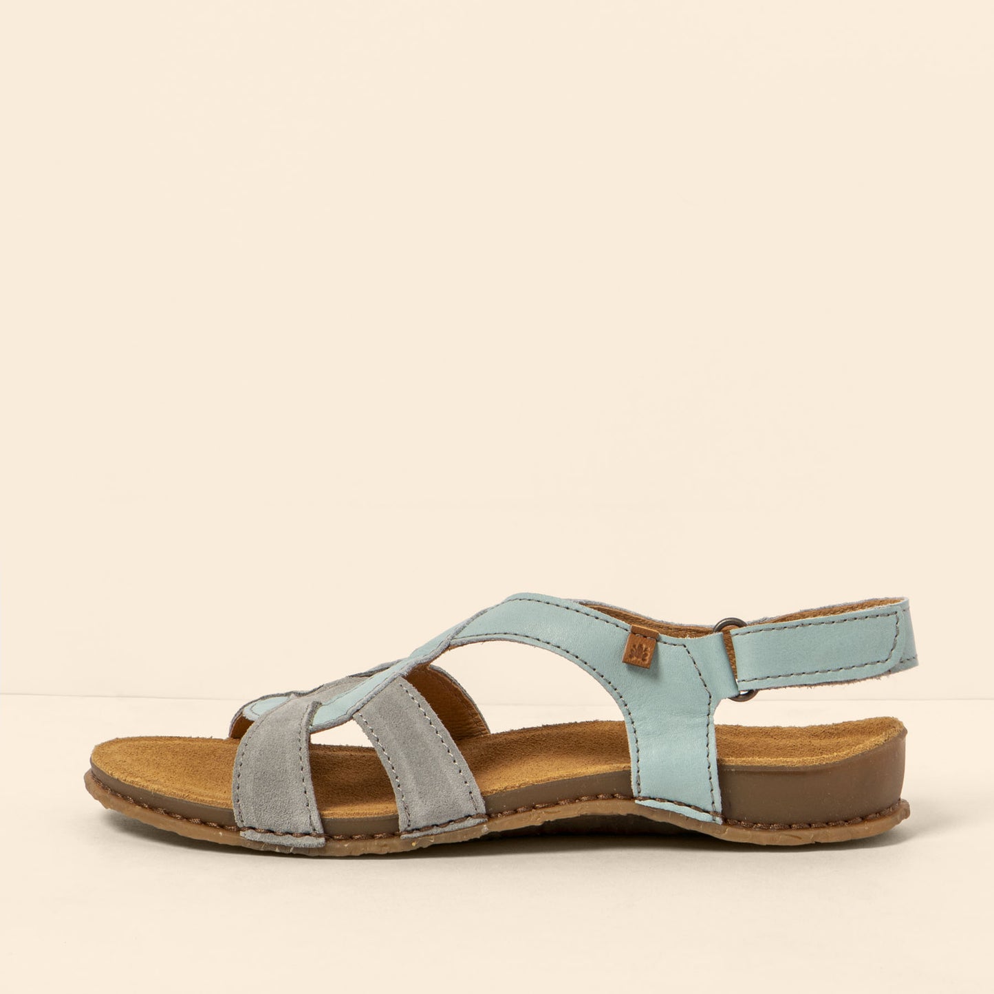 gid://shopify/Product/15700531380556_1