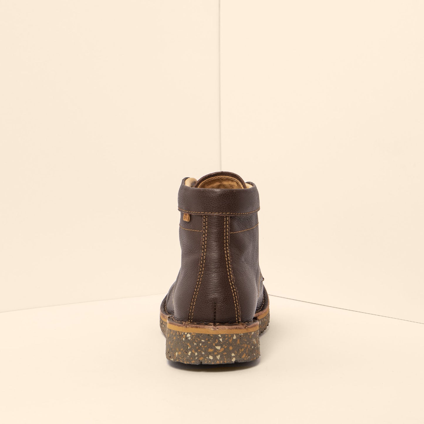 gid://shopify/Product/15700030554444_5