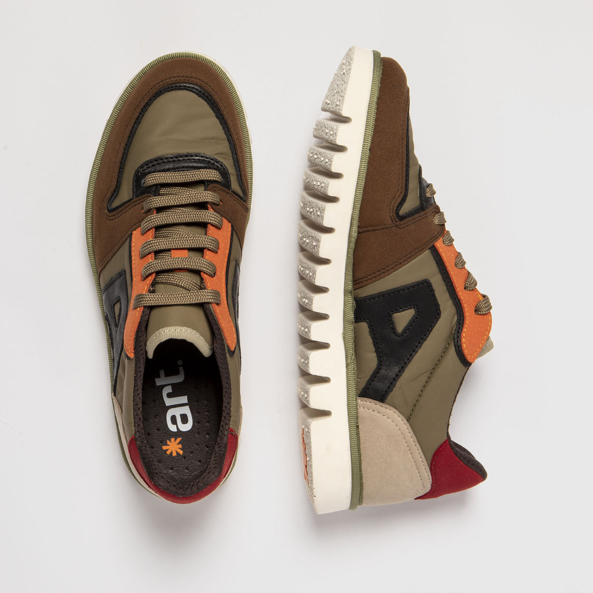 gid://shopify/Product/16171375133004_7