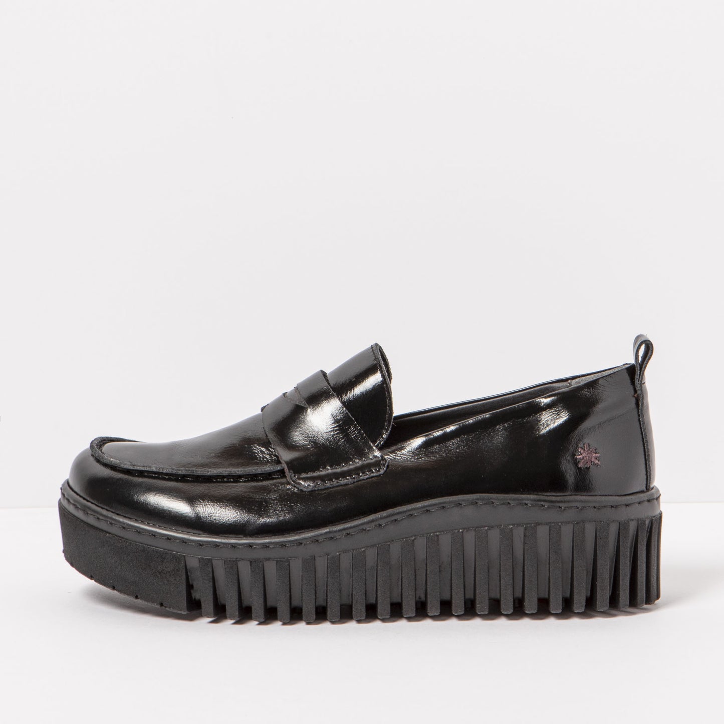gid://shopify/Product/15785720578380_4