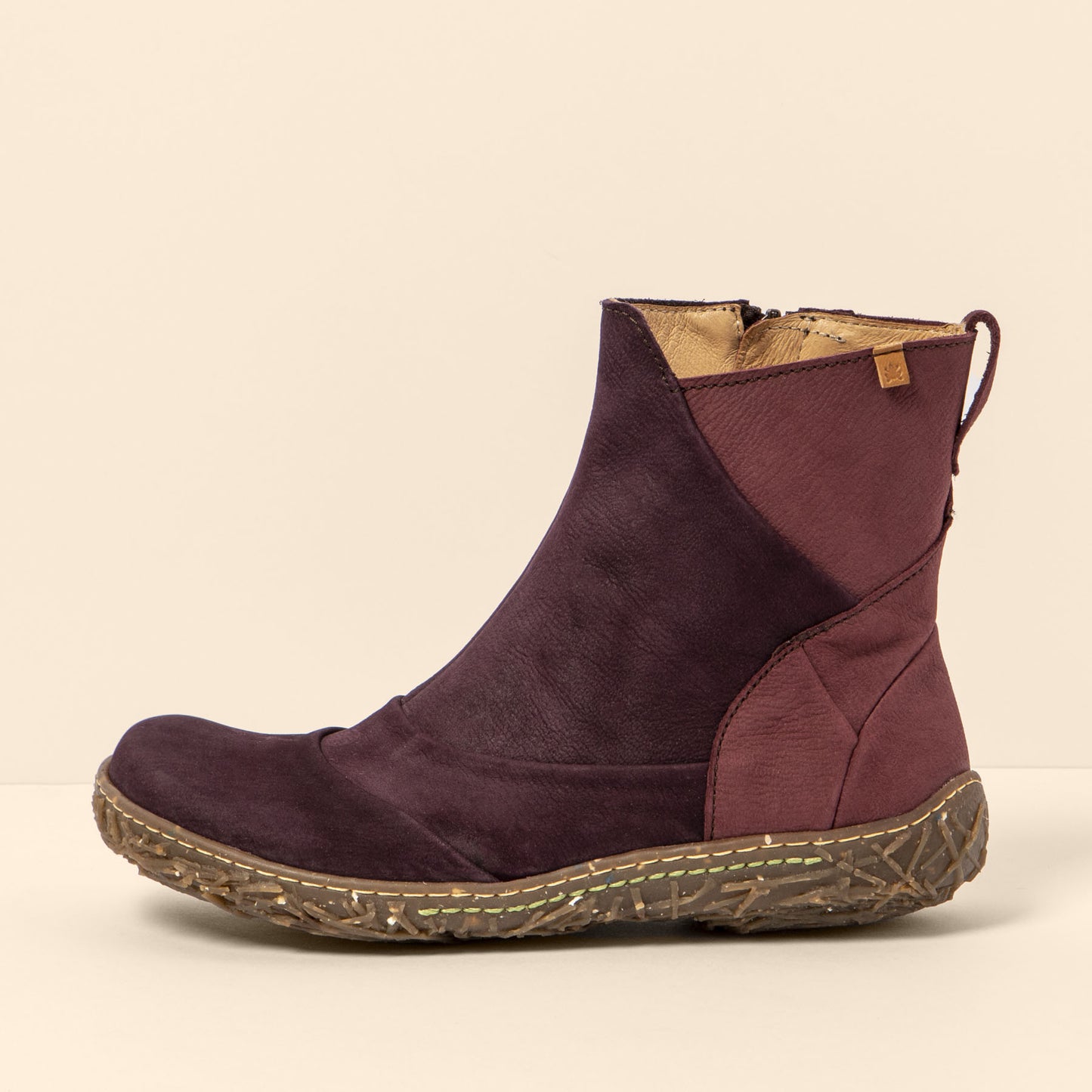 gid://shopify/Product/15699971932492_4