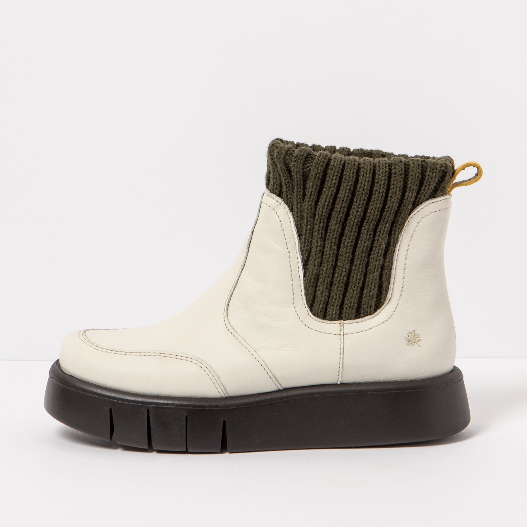 gid://shopify/Product/15785701605708_4