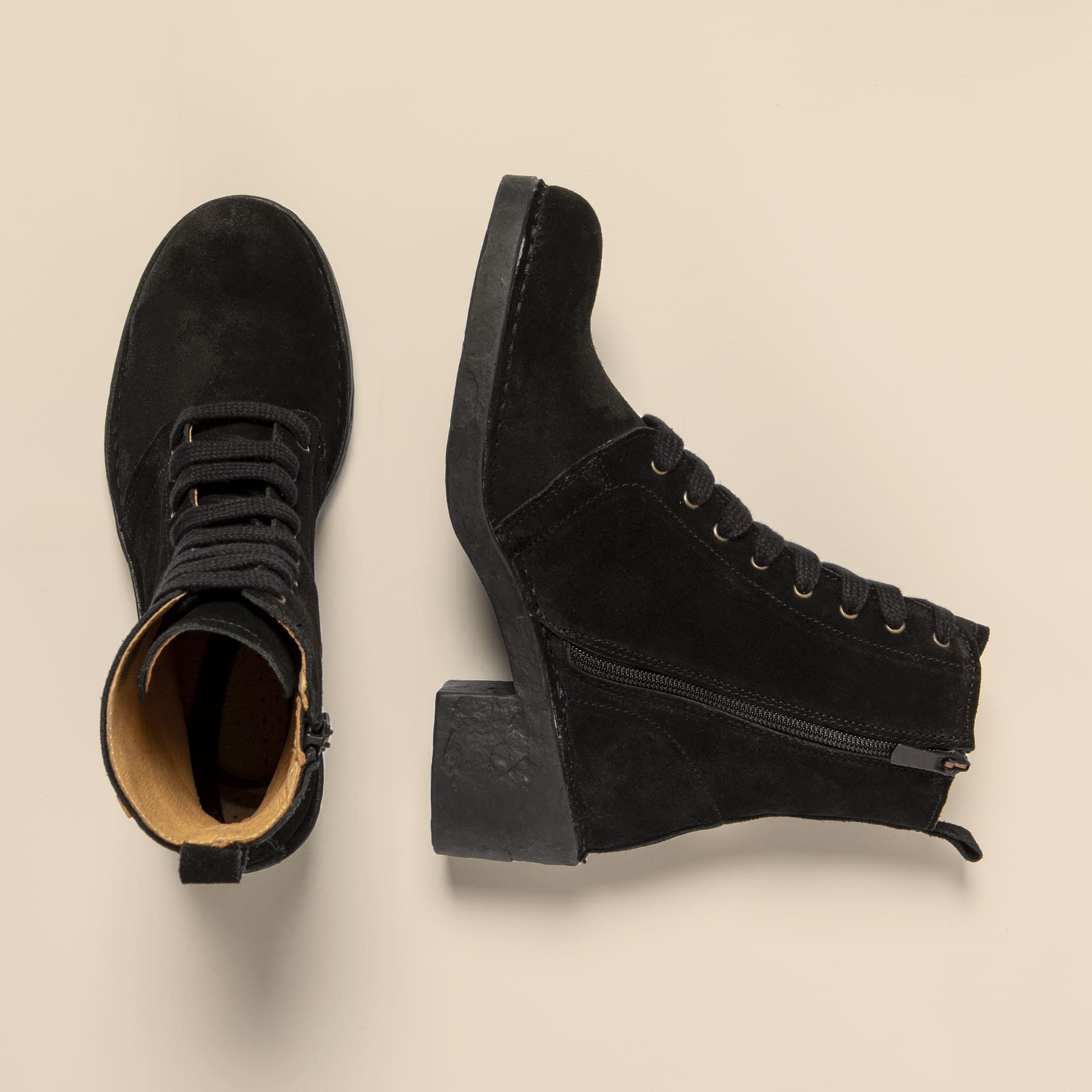 gid://shopify/Product/15700040384844_4