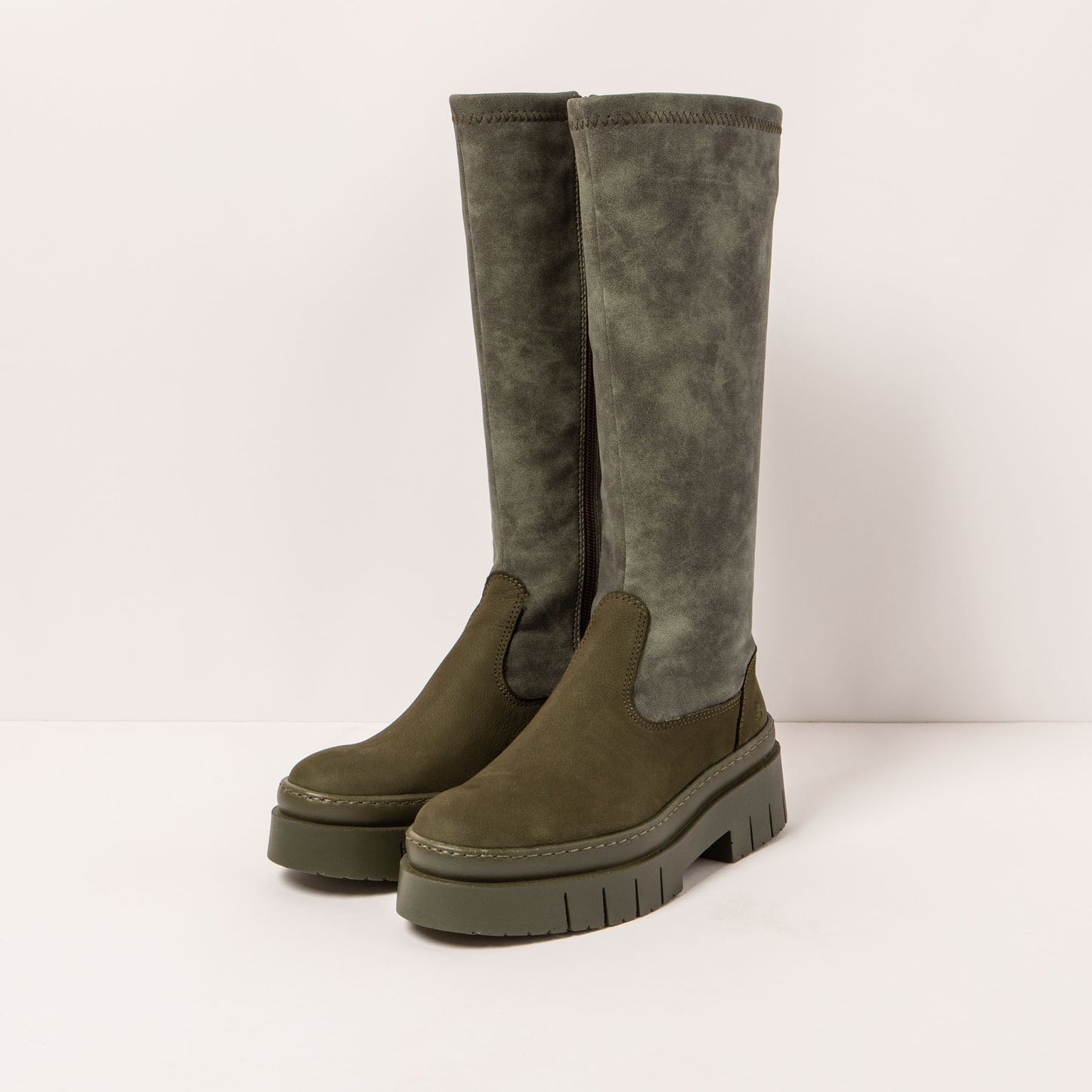 gid://shopify/Product/15694347010380_2