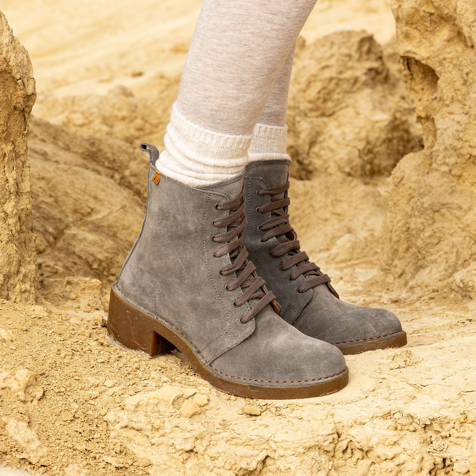 gid://shopify/Product/15791508980044_9