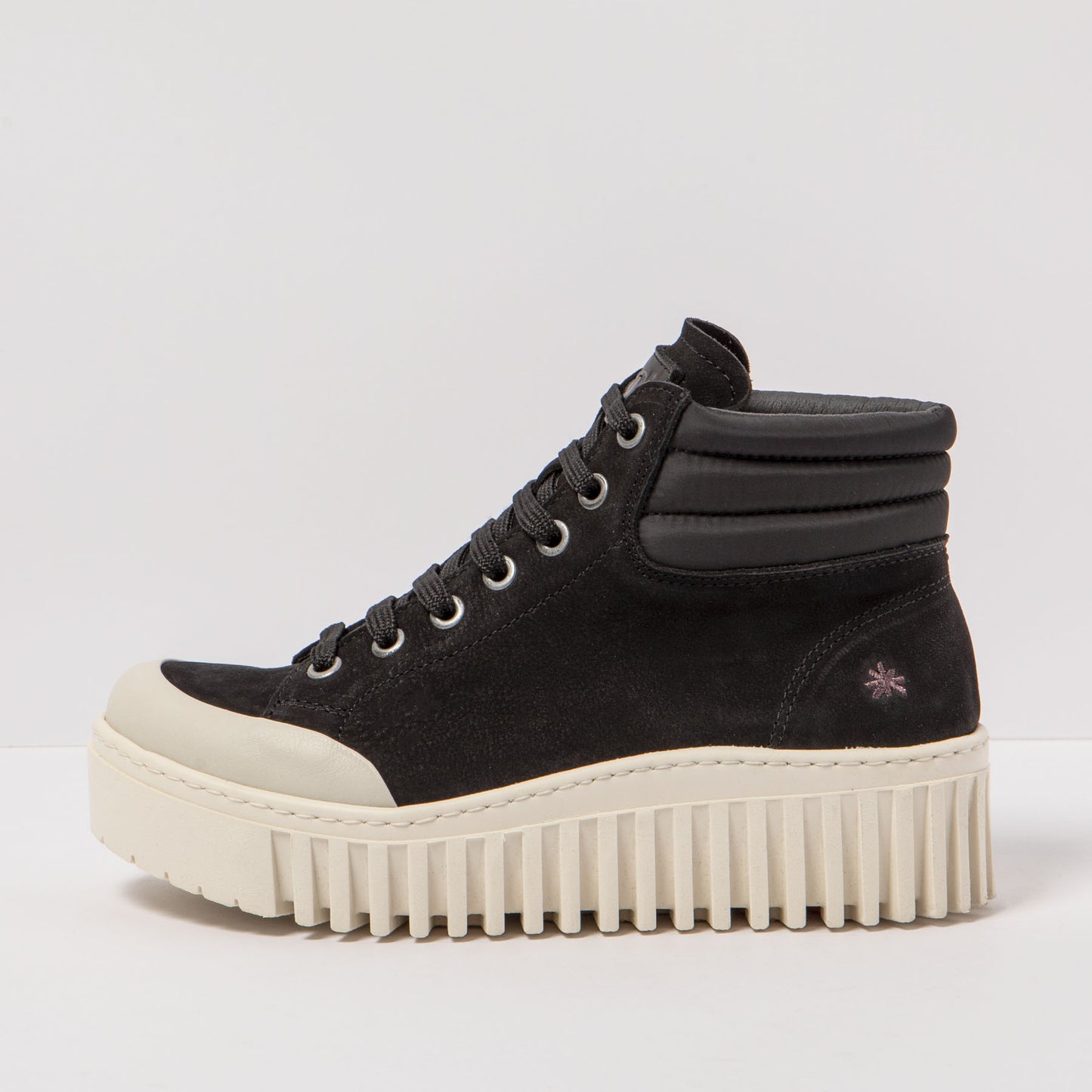 gid://shopify/Product/15785724182860_1