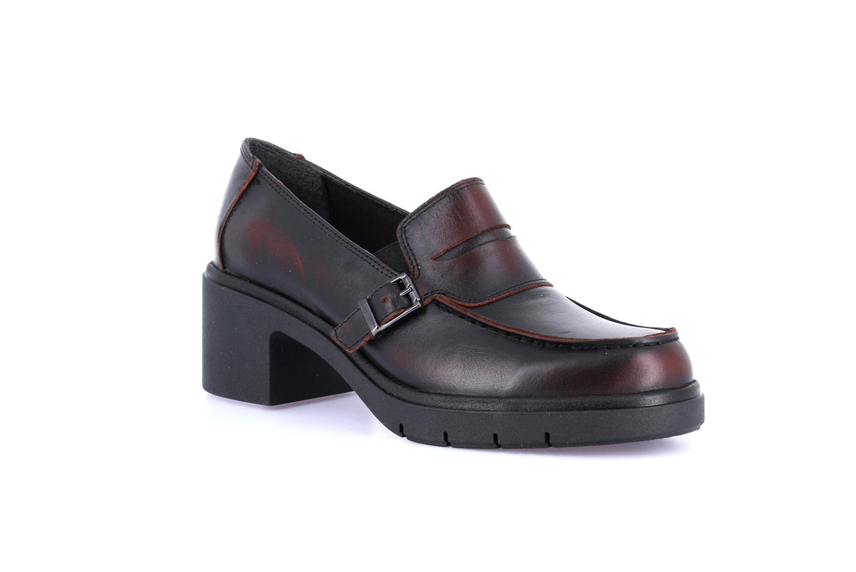 gid://shopify/Product/16106657382732_58821711233356