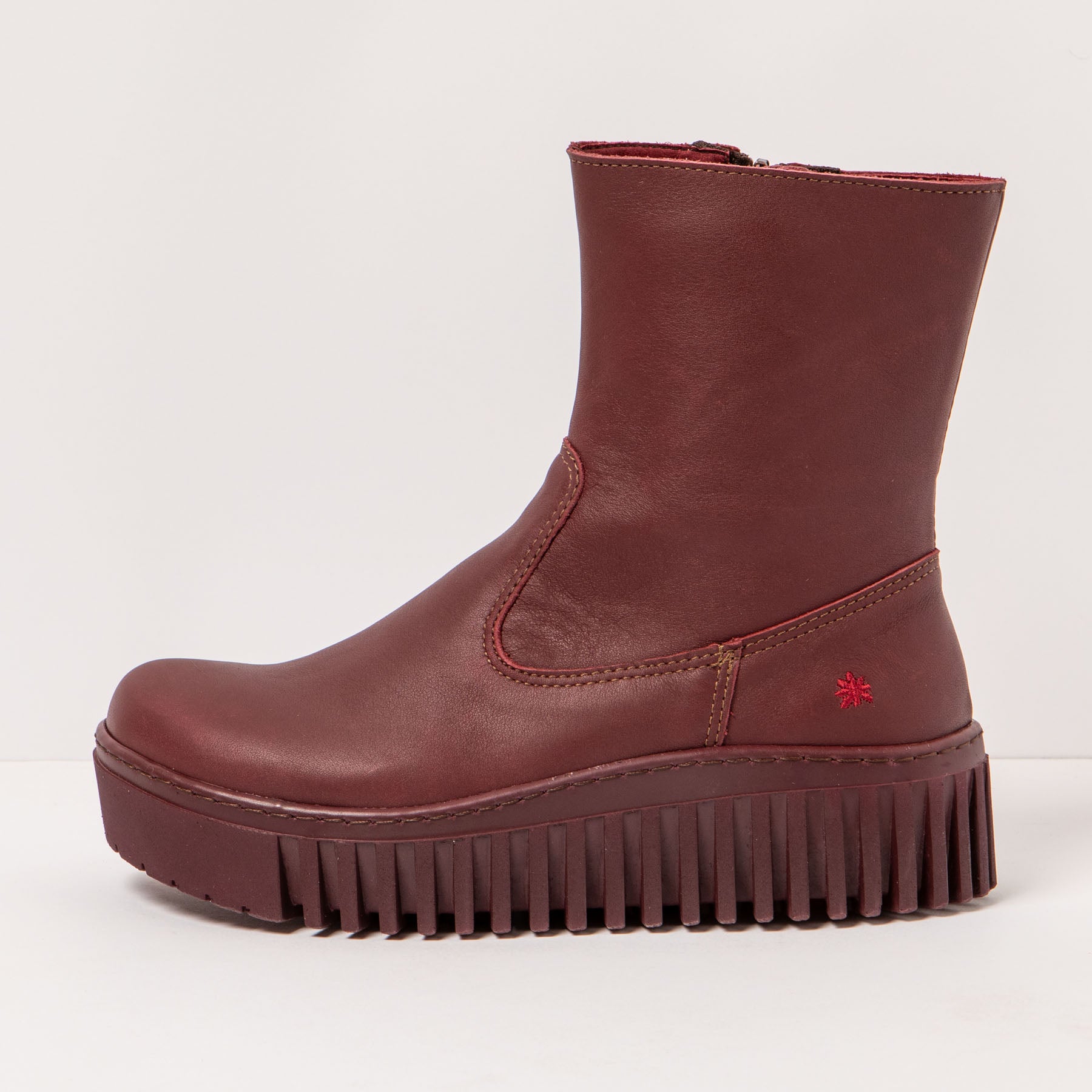 gid://shopify/Product/15785722216780_1