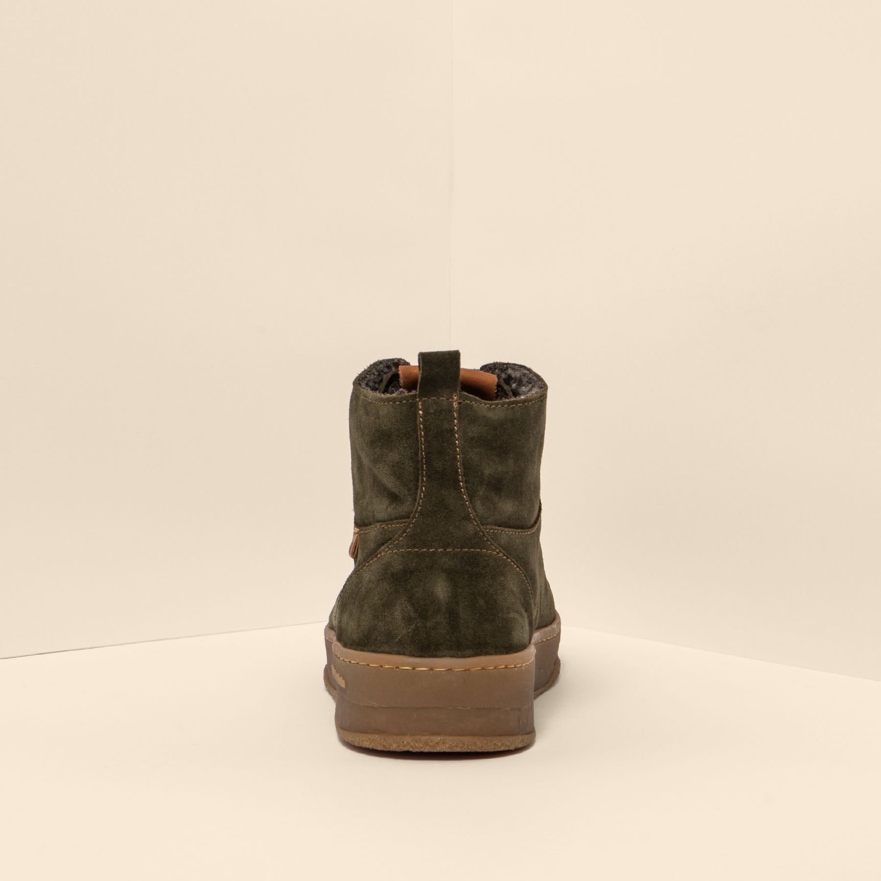 gid://shopify/Product/15700102938956_8