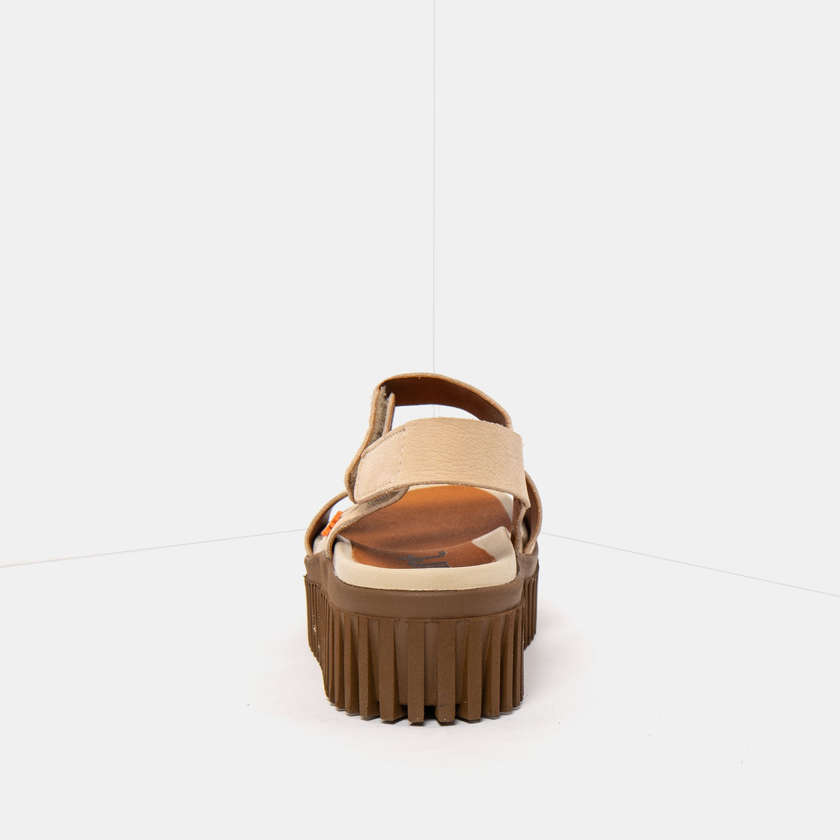 gid://shopify/Product/16172929548620_5