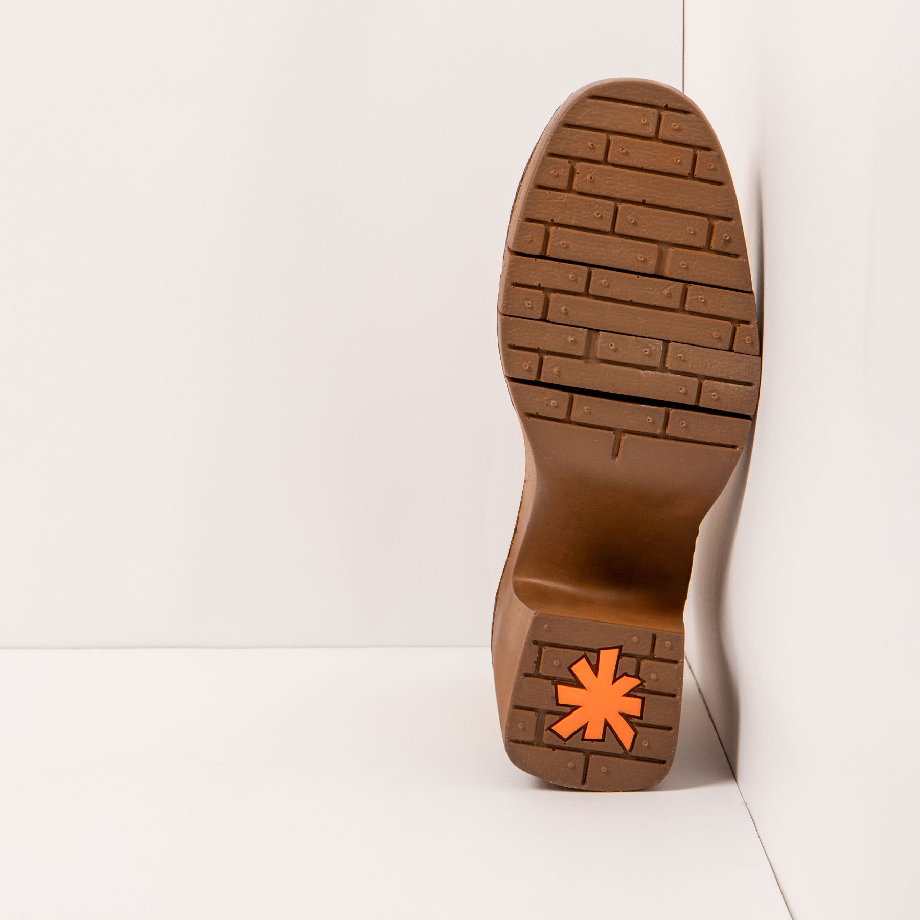gid://shopify/Product/15694141489484_3
