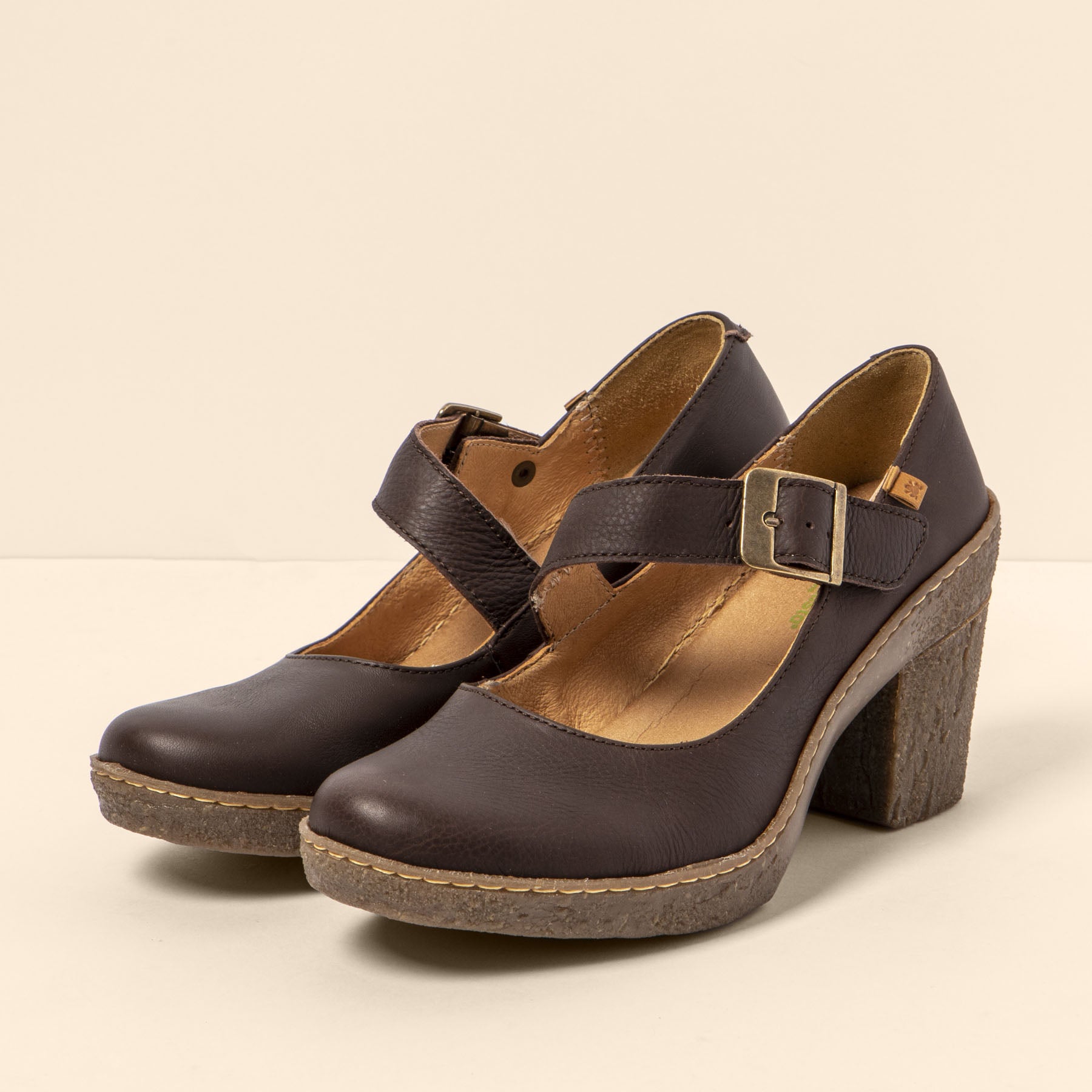 gid://shopify/Product/15699968000332_2