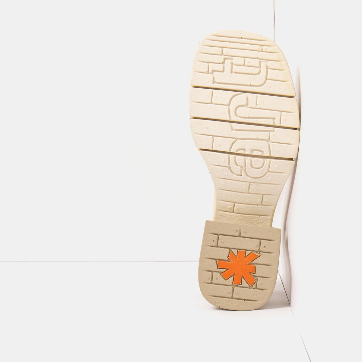 gid://shopify/Product/16173091848524_3