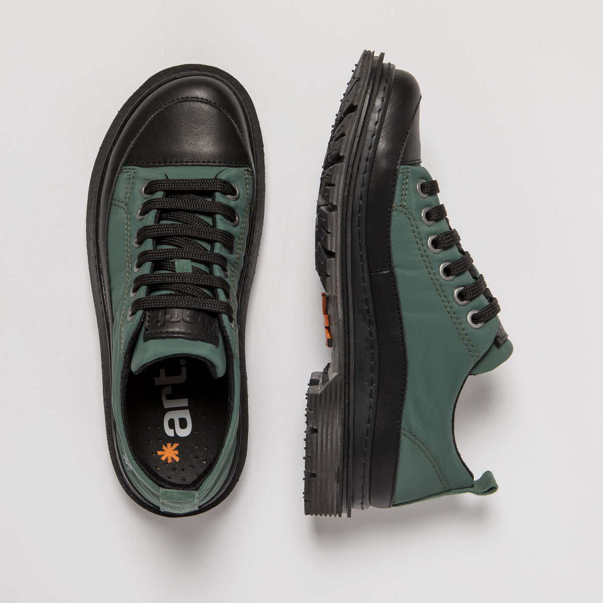 gid://shopify/Product/16171576033612_7