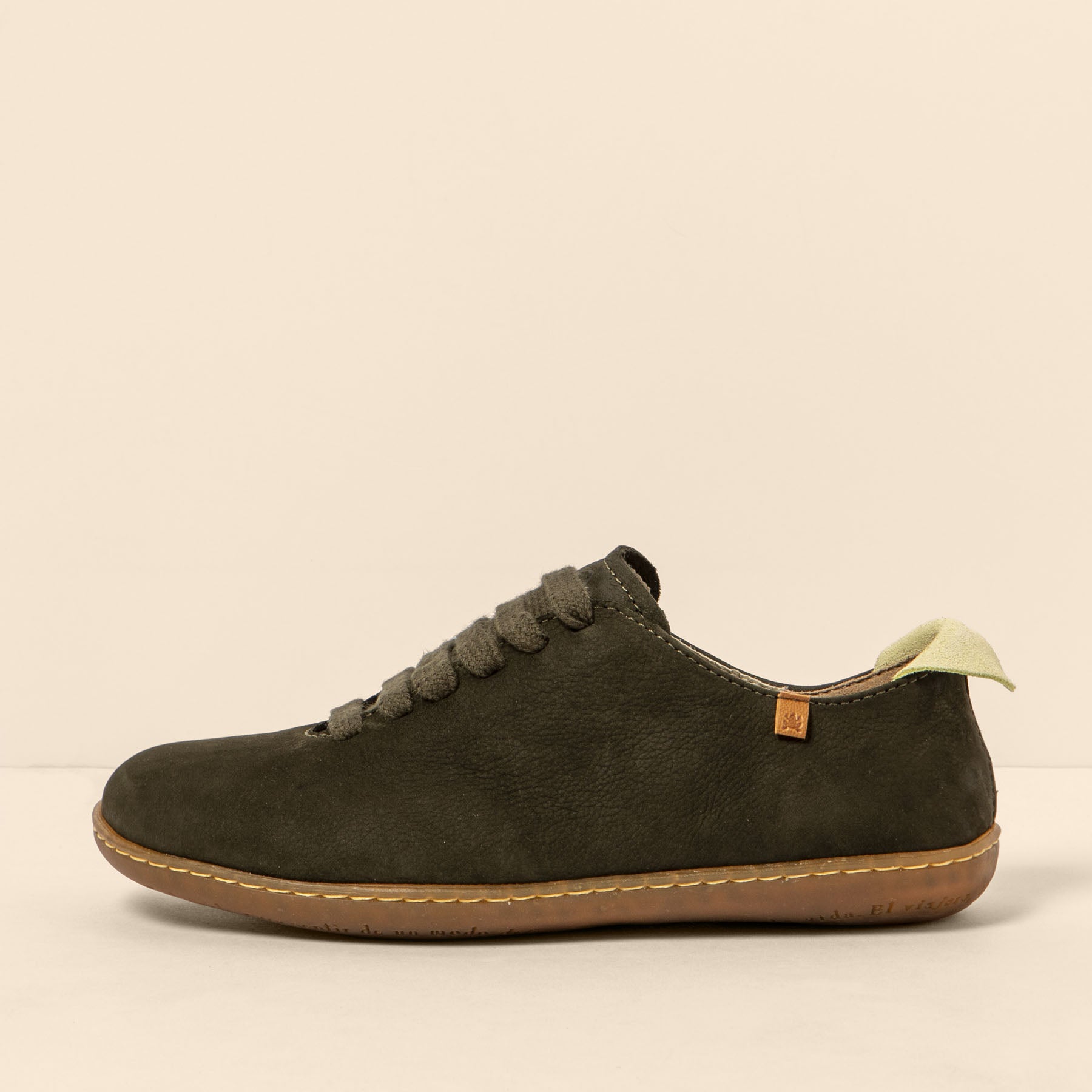 gid://shopify/Product/15700666220876_1