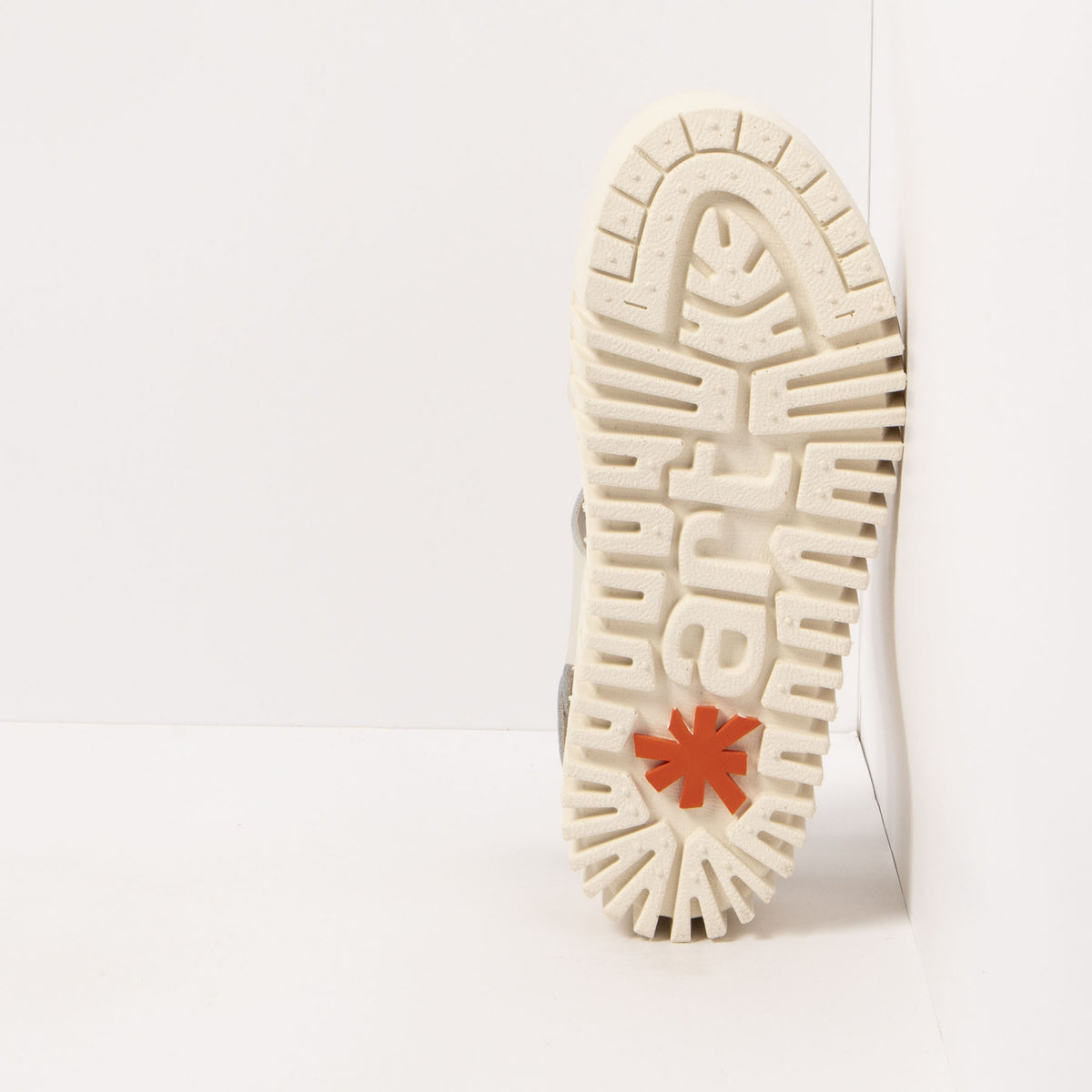 gid://shopify/Product/16171284136268_6