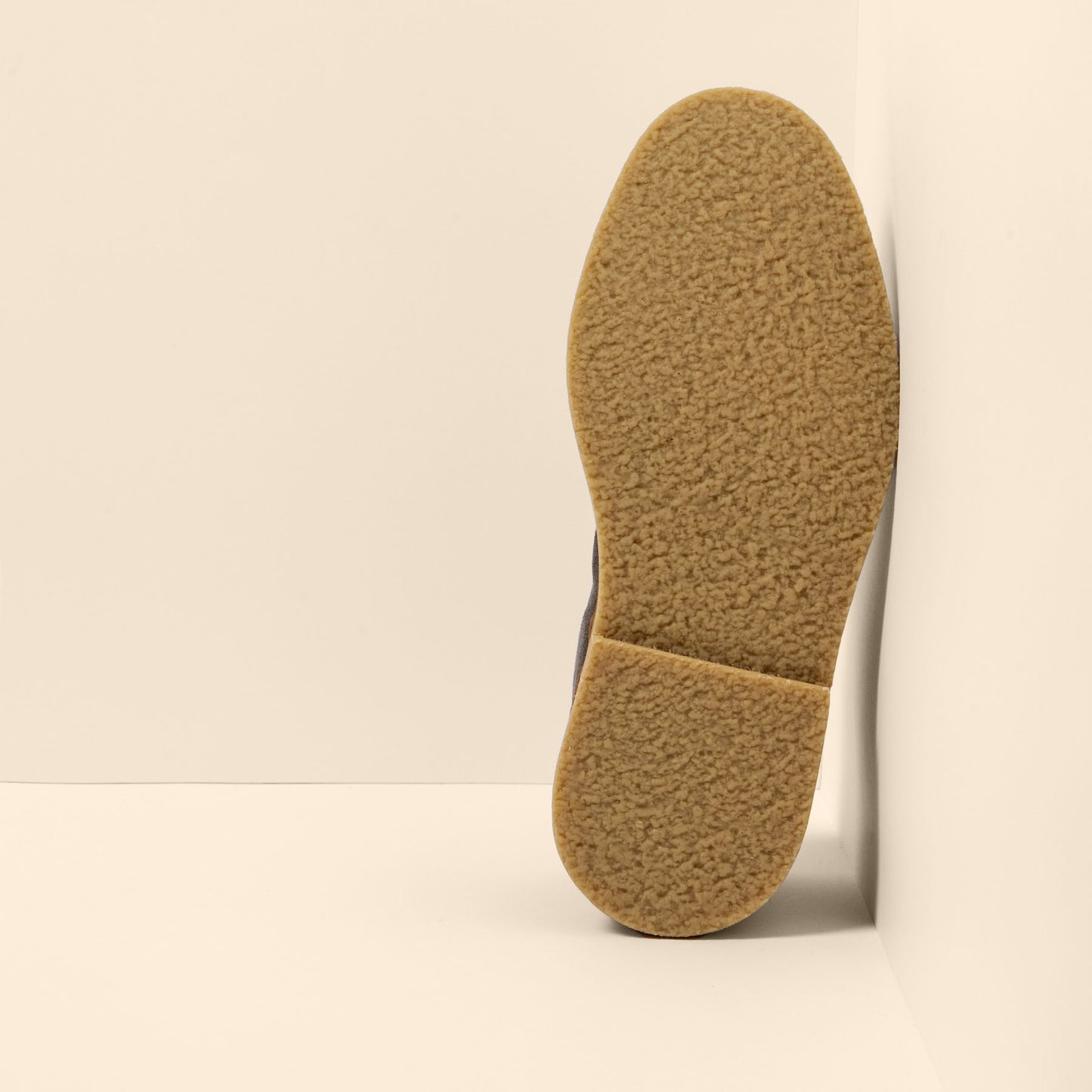 gid://shopify/Product/15700165951820_6