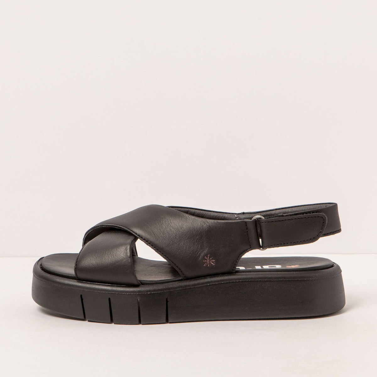 gid://shopify/Product/16171555520844_4