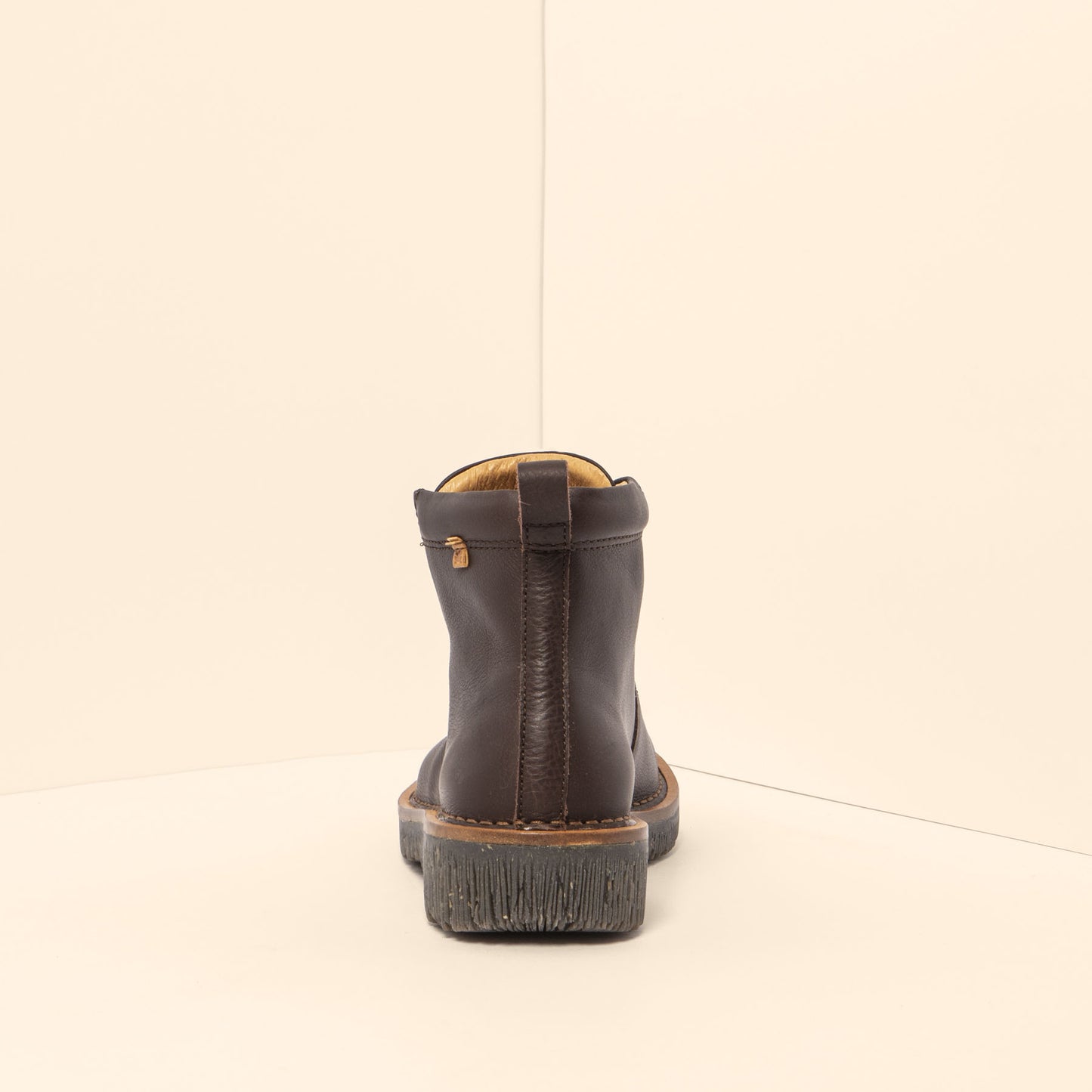 gid://shopify/Product/15700013875532_5