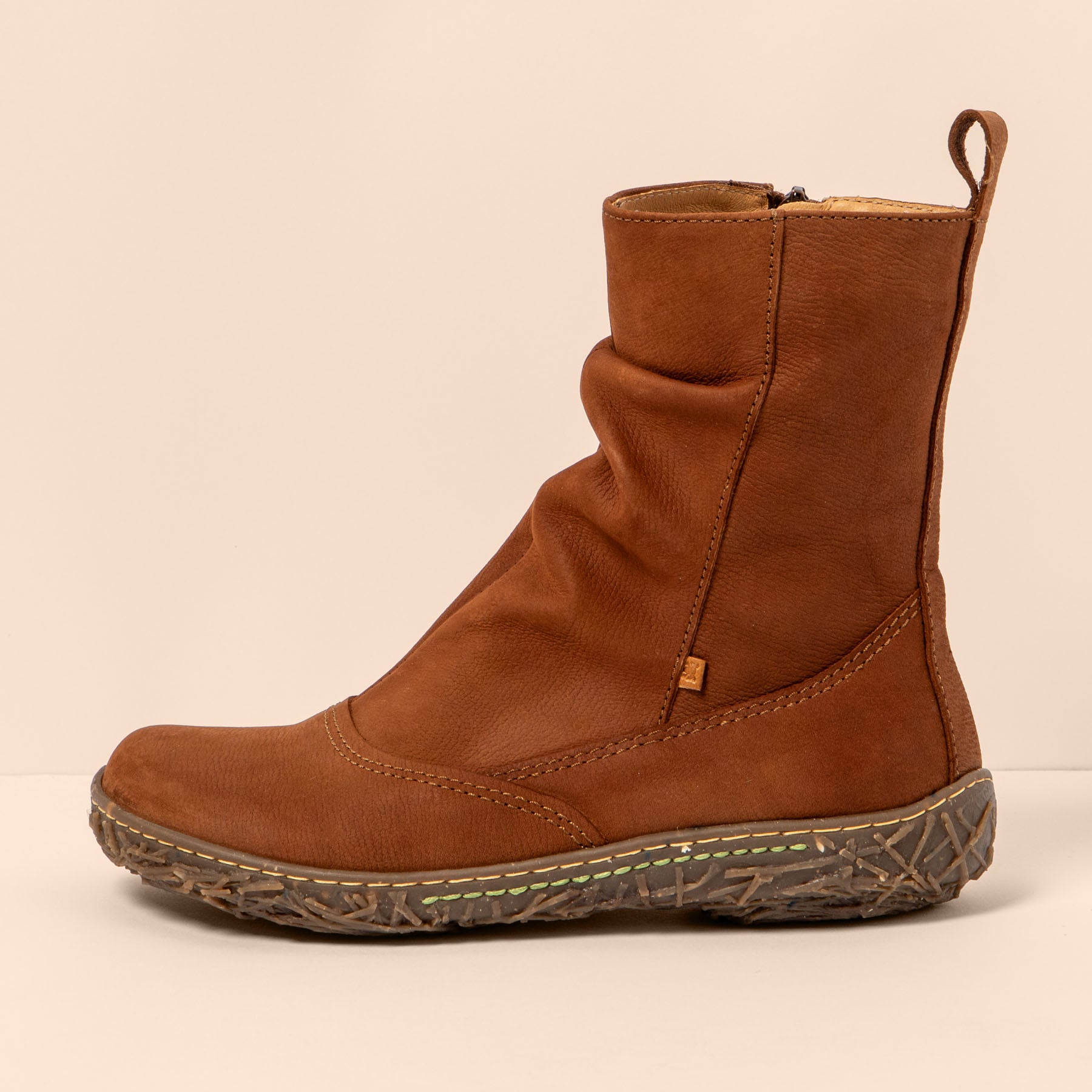 gid://shopify/Product/15700881408332_1