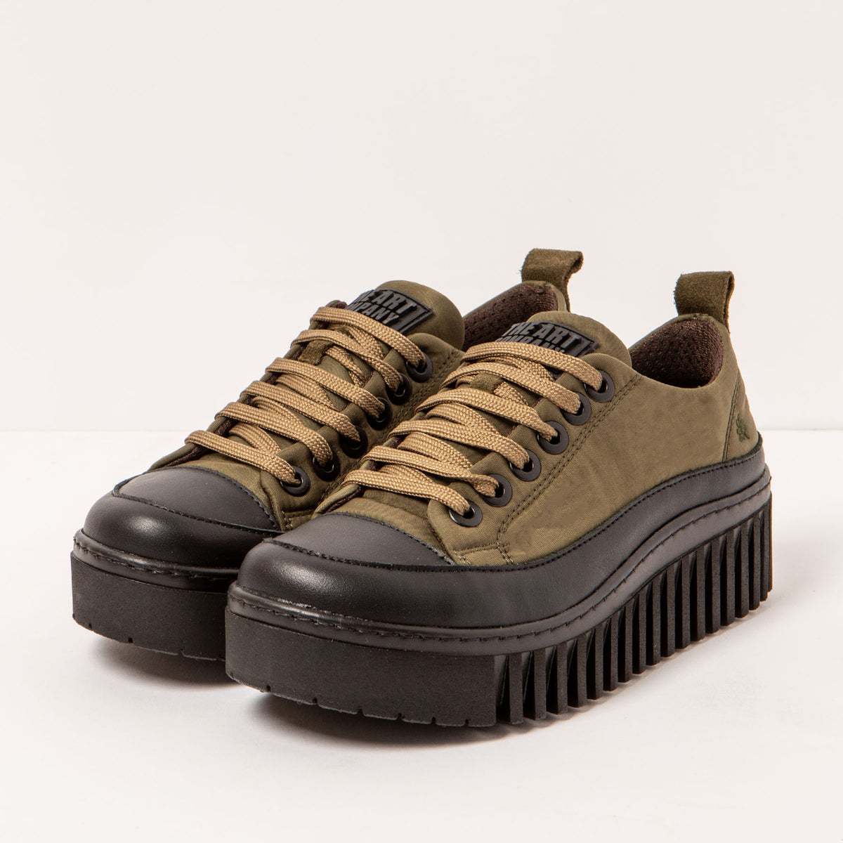gid://shopify/Product/16172401885516_2
