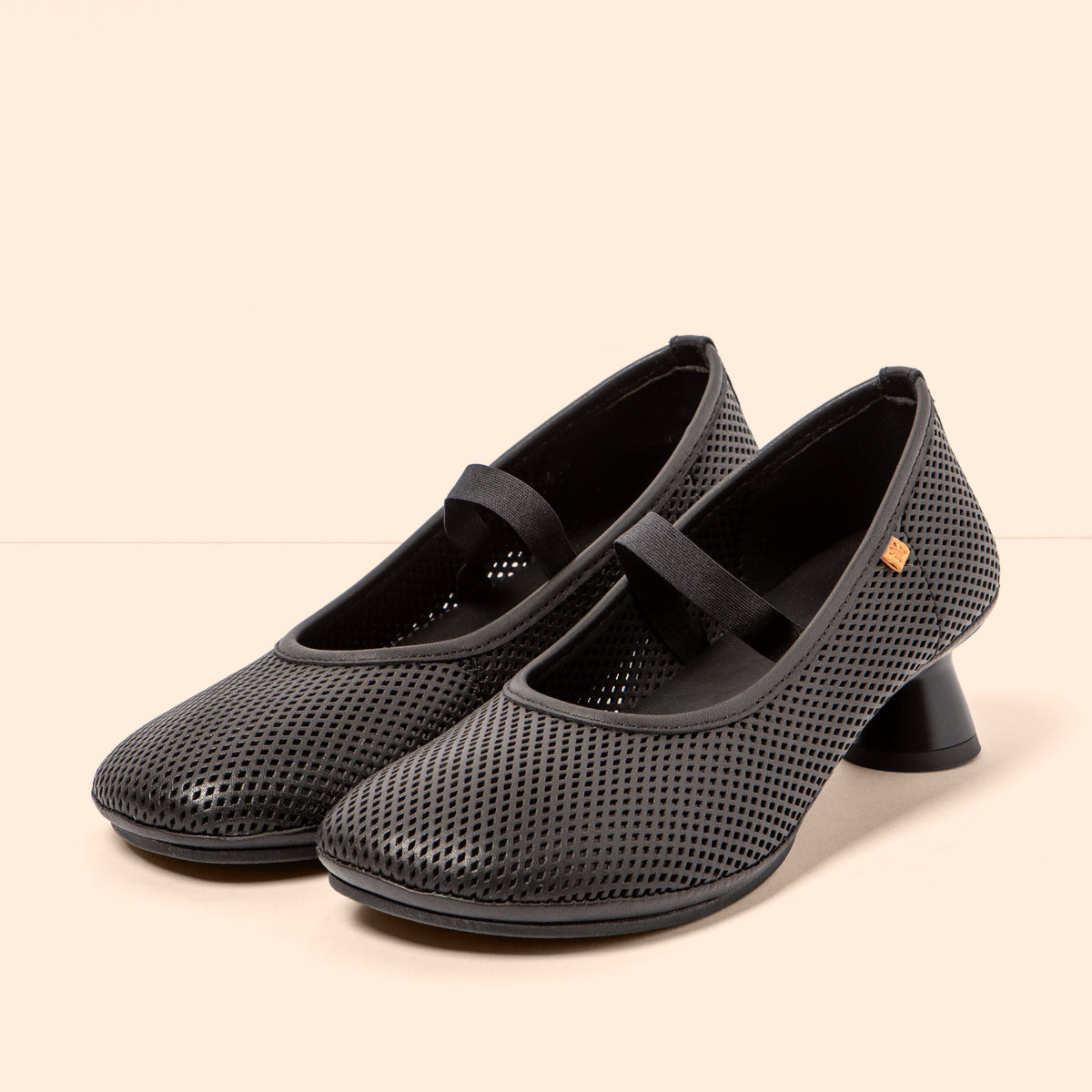 gid://shopify/Product/16124881862988_2