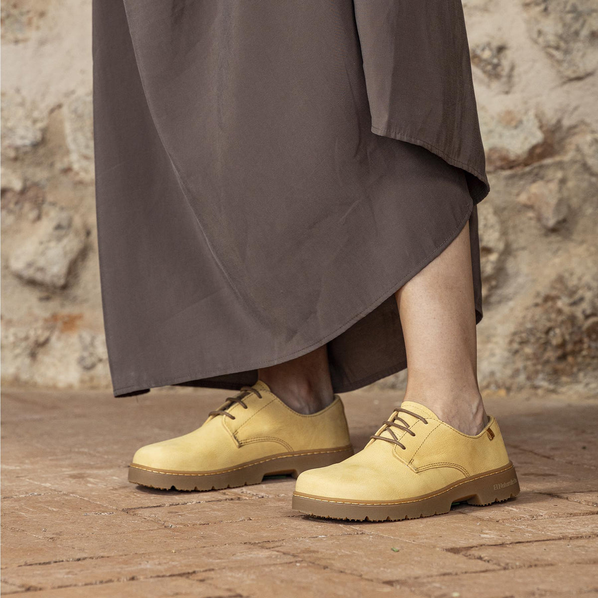 gid://shopify/Product/16124663267660_6