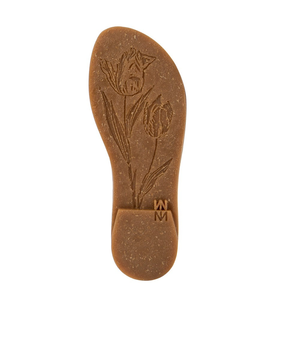 gid://shopify/Product/15700051493196_3